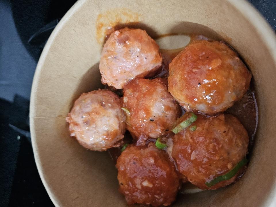 Xíu mại gà (nhân phomai chảy) 6 viên-duoc-ban-tai-Rio Cake Delivery