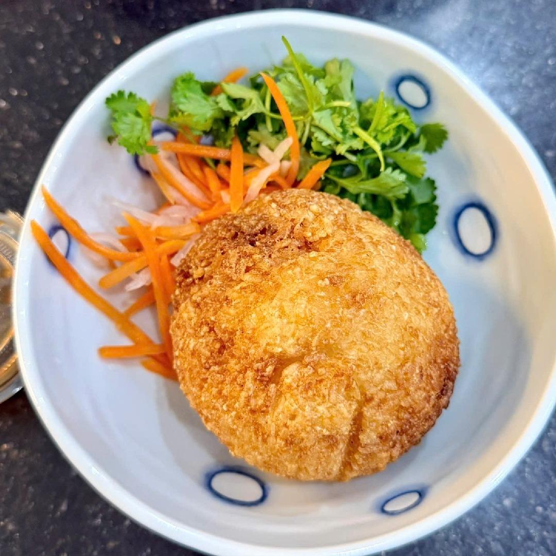Xôi bọc gà nấm (chiên giòn)-duoc-ban-tai-Rio Cake Delivery