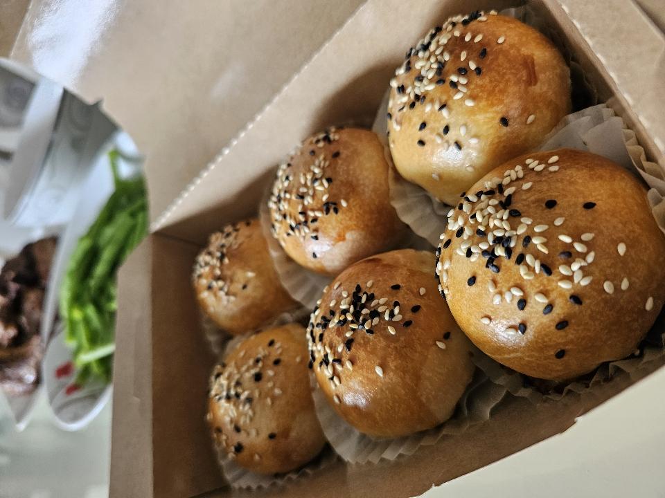 BÁNH BAO NƯỚNG VỎ GIÒN-duoc-ban-tai-Rio Cake Delivery