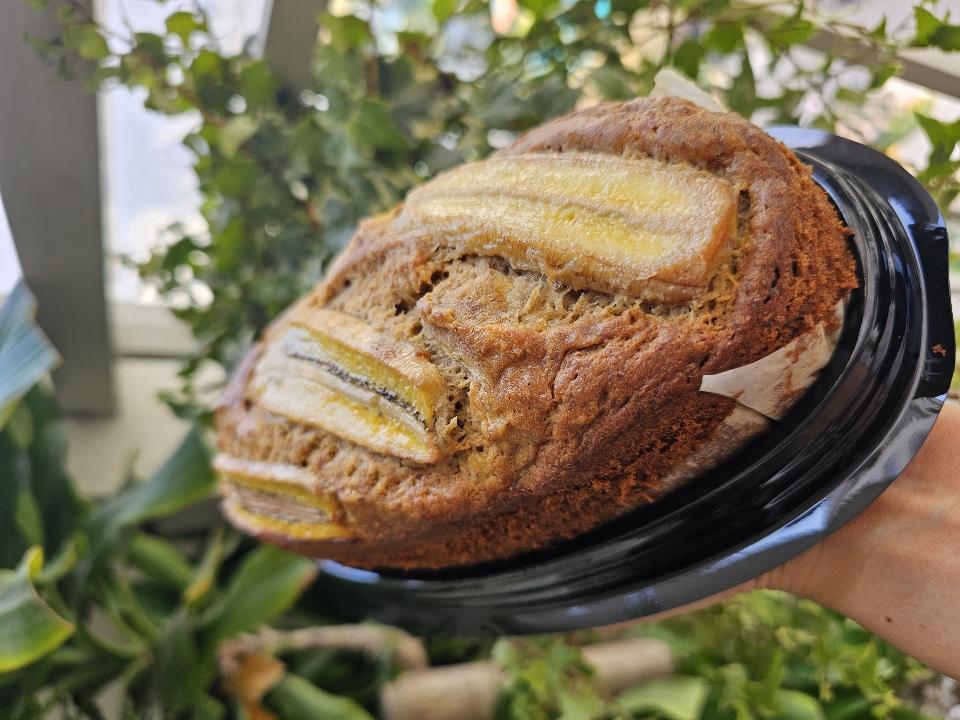 BÔNG LAN CHUỐI CAFE-duoc-ban-tai-Rio Cake Delivery