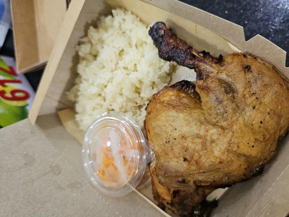 XÔI GÀ SỐT MẮM (1 MÁ ĐÙI)-duoc-ban-tai-Rio Cake Delivery