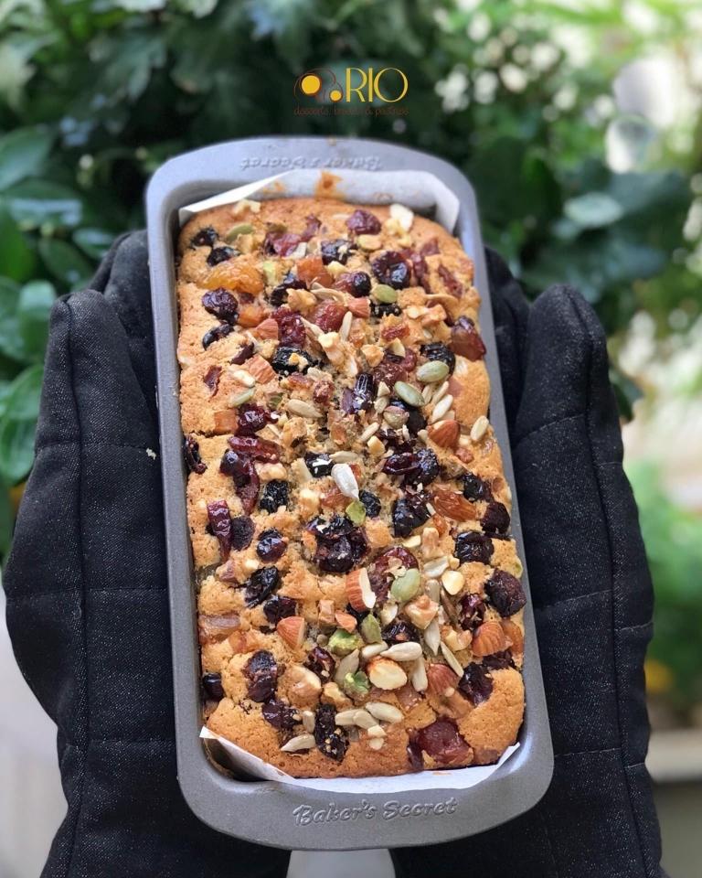Xmas fruitcake loaf 550 gram-duoc-ban-tai-Rio Cake Delivery