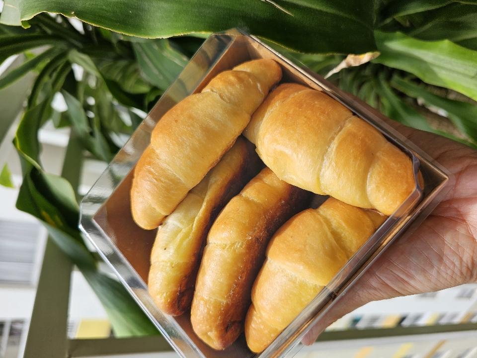 Cua Phomai set 5-duoc-ban-tai-Rio Cake Delivery