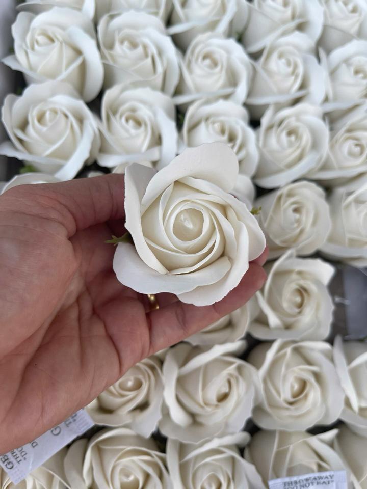 Hoa sáp 3 lớp trắng, 3 lớp loang (3LT, 3LL)-duoc-ban-tai-Shop hoa TNT