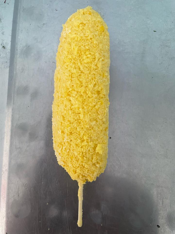 Hotdog xúc xích -duoc-ban-tai-BÁNH BAO TƯƠI NGỌC LIÊN CHÂU TRẢNG DÀI
