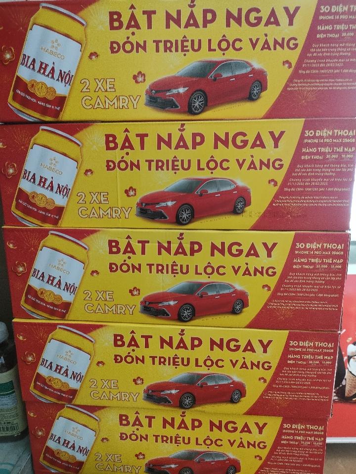 Bia Hà Nội lon-duoc-ban-tai-Hưởng Thúy