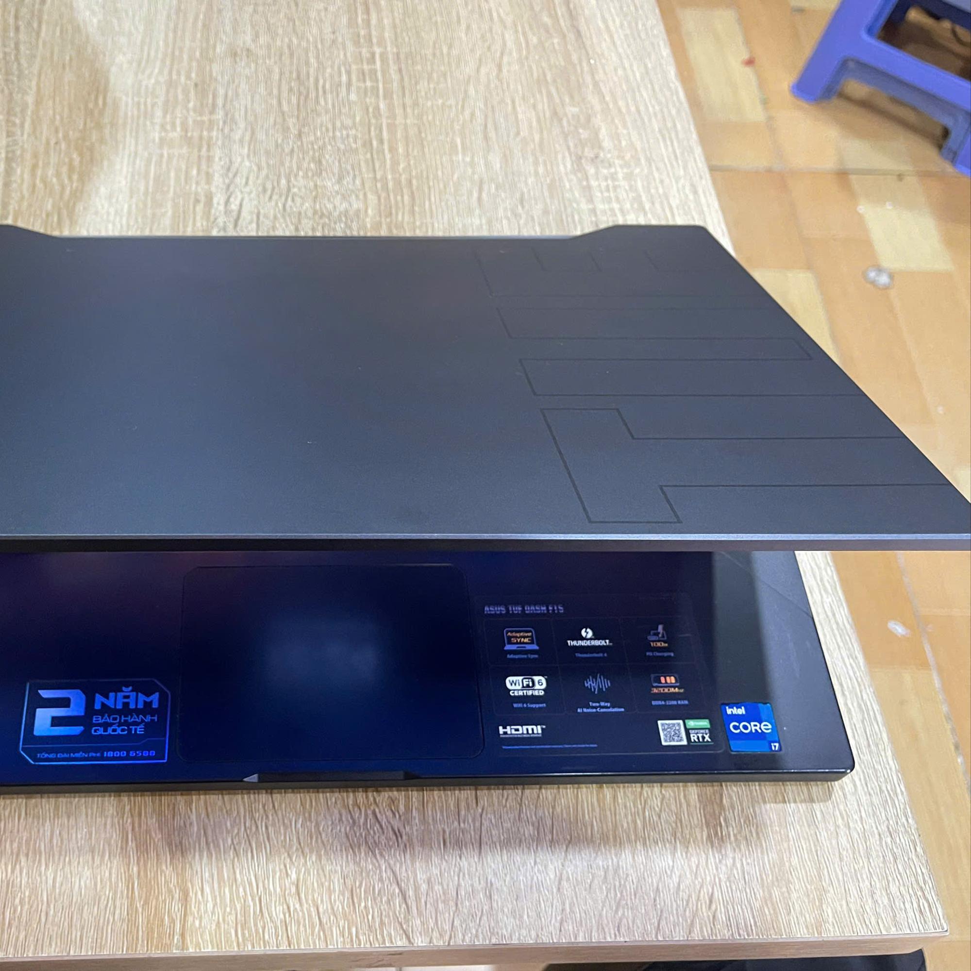 Asus TUF Dash i7 11th Ram 16GB 512GB SSD Card RTX 3060 Màn 15.6inch FHD 144Hz-duoc-ban-tai-Vi Tính Kim Trân