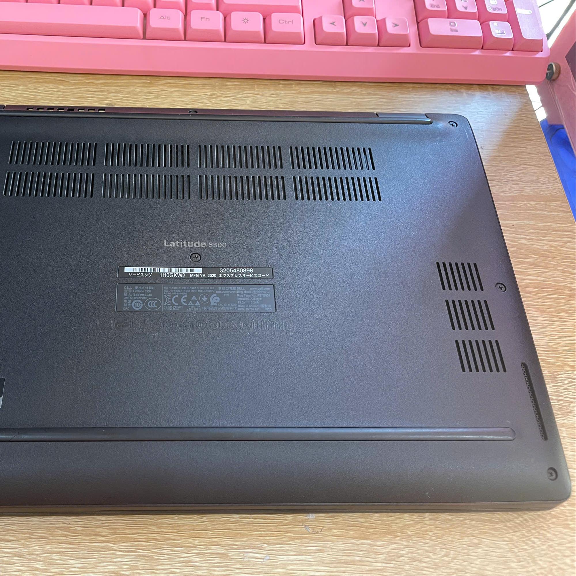 Dell i5 8th Ram 8GB 256GB SSD Màn 13.3inch -duoc-ban-tai-Vi Tính Kim Trân