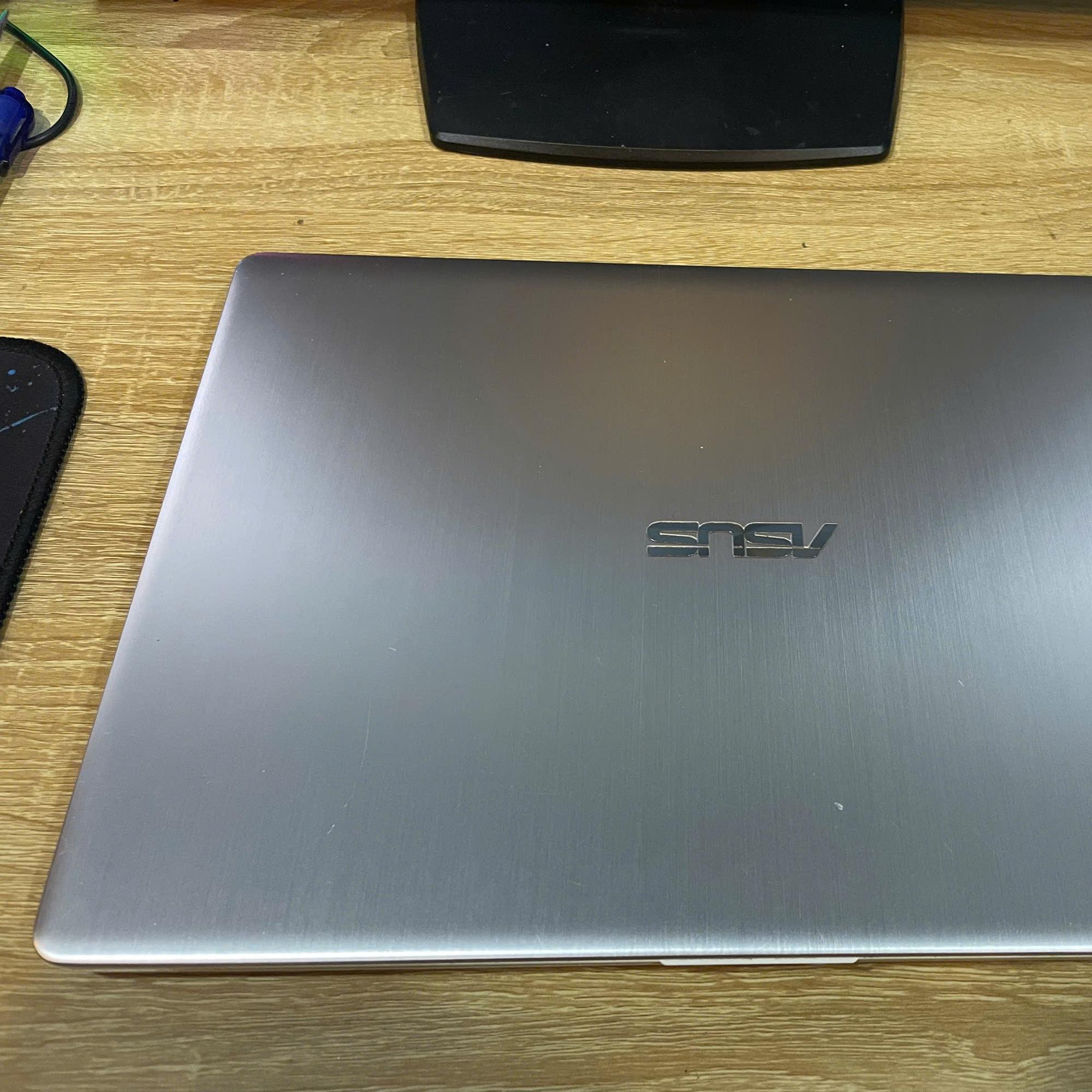 Asus i3 8th Ram 8GB 128GB SSD MÀN 14INCH FHD-duoc-ban-tai-Vi Tính Kim Trân