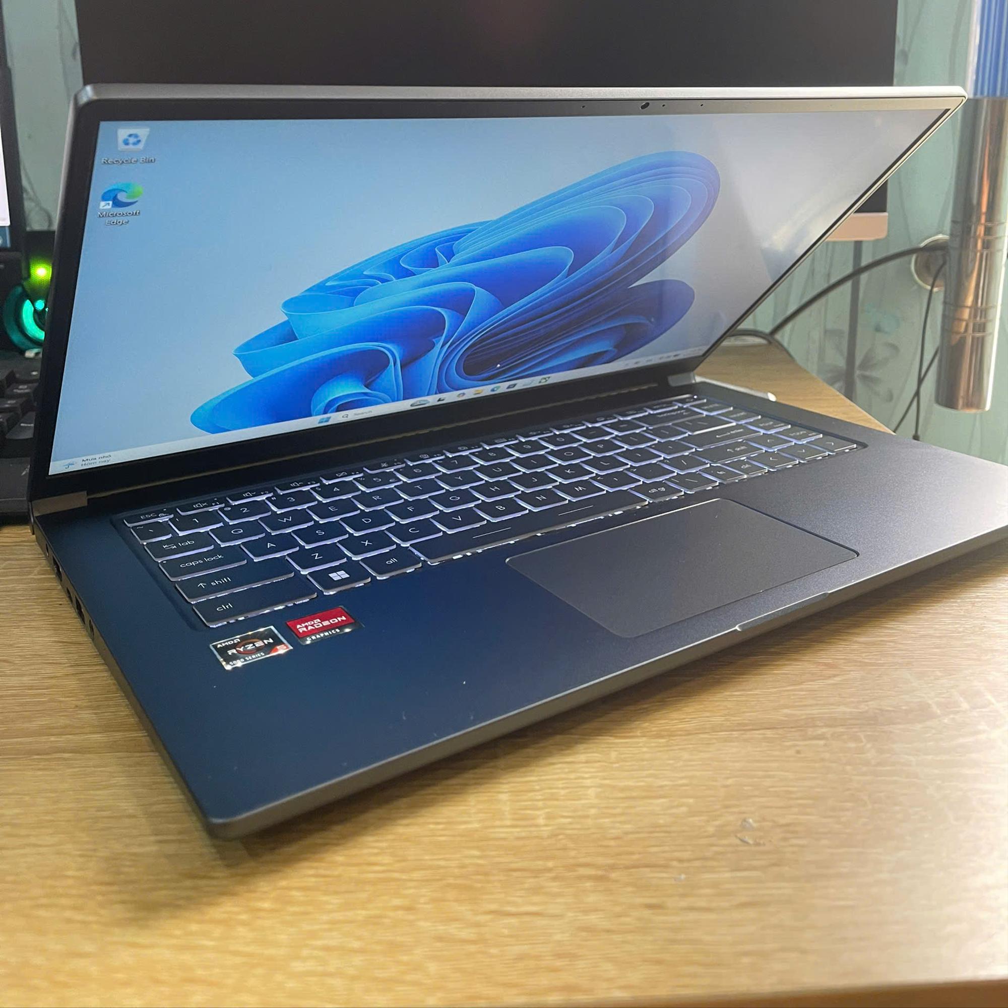 MSI Ryzen 5 5500U 8/512GB Màn 15.6inch FHD IPS-duoc-ban-tai-Vi Tính Kim Trân