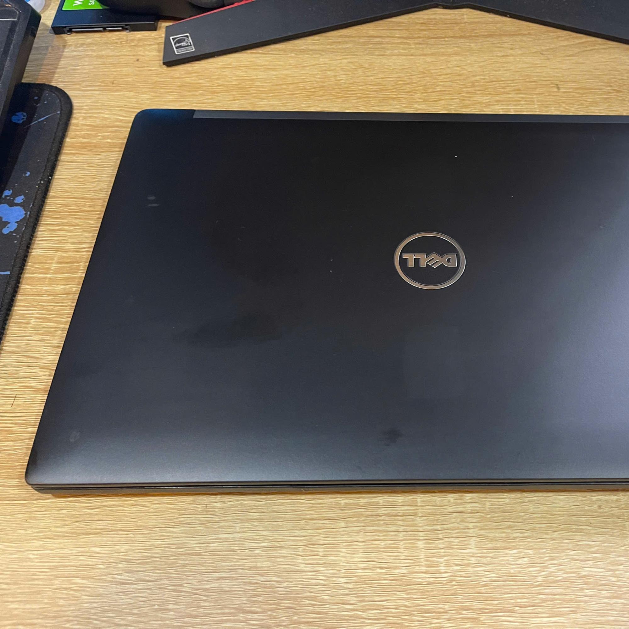 Dell i5 7th Ram 8GB 256GB SSD MÀN 14INCH FHD-duoc-ban-tai-Vi Tính Kim Trân