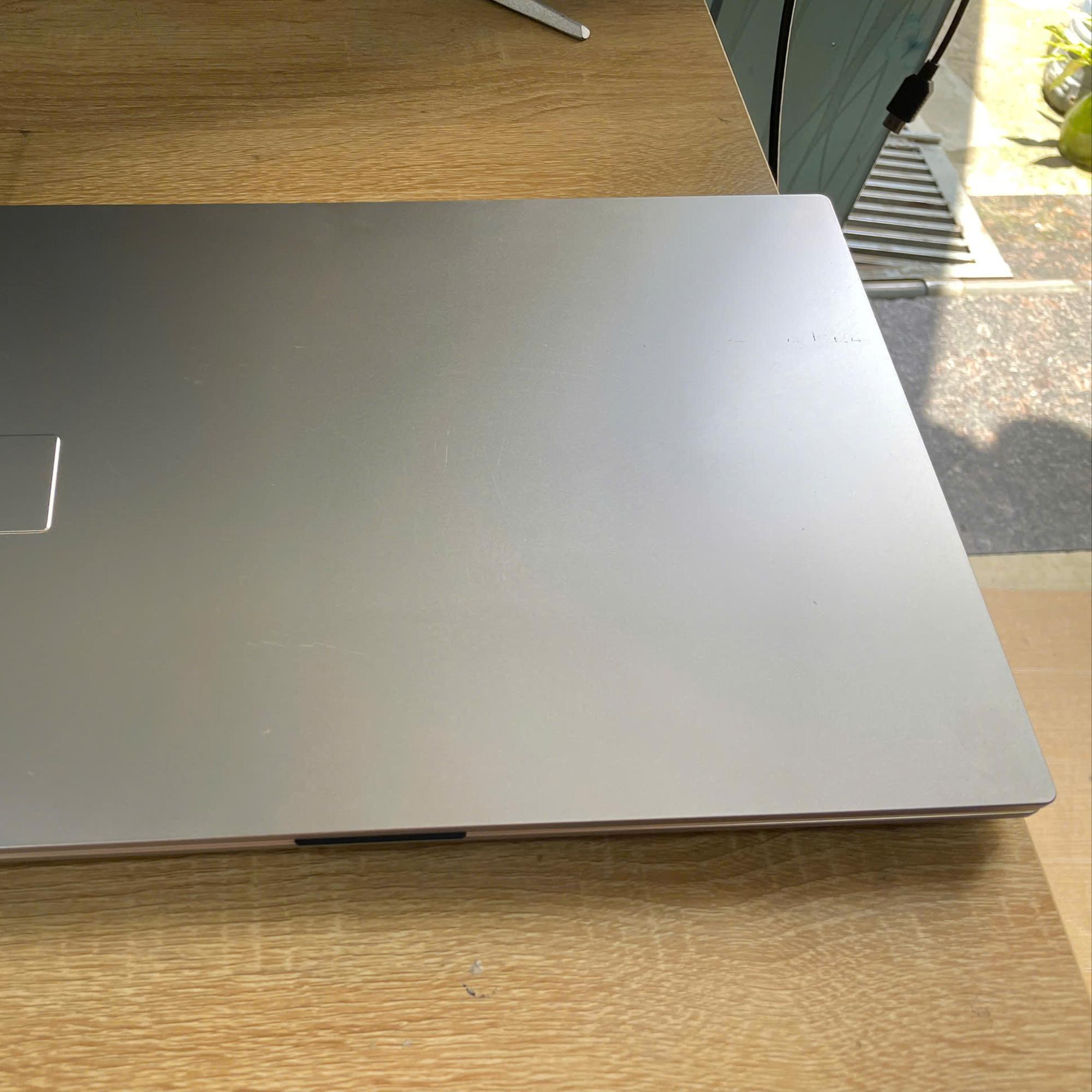 Asus Ryzen 5 7520u 16/512GB SSD Màn 15.6inch FHD. BH Hãng tới 12/2026-duoc-ban-tai-Vi Tính Kim Trân