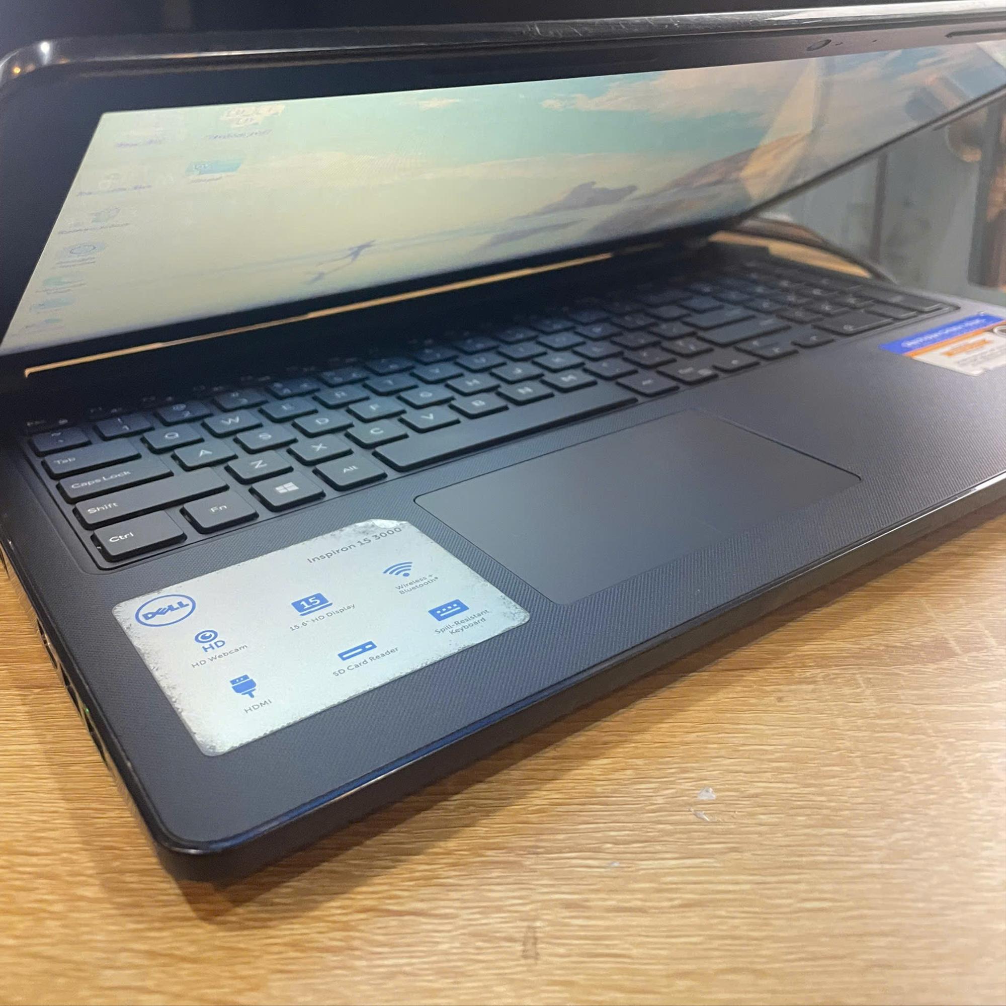 Dell i5 8th Ram 8GB 128GB SSD Màn 15.6inch -duoc-ban-tai-Vi Tính Kim Trân