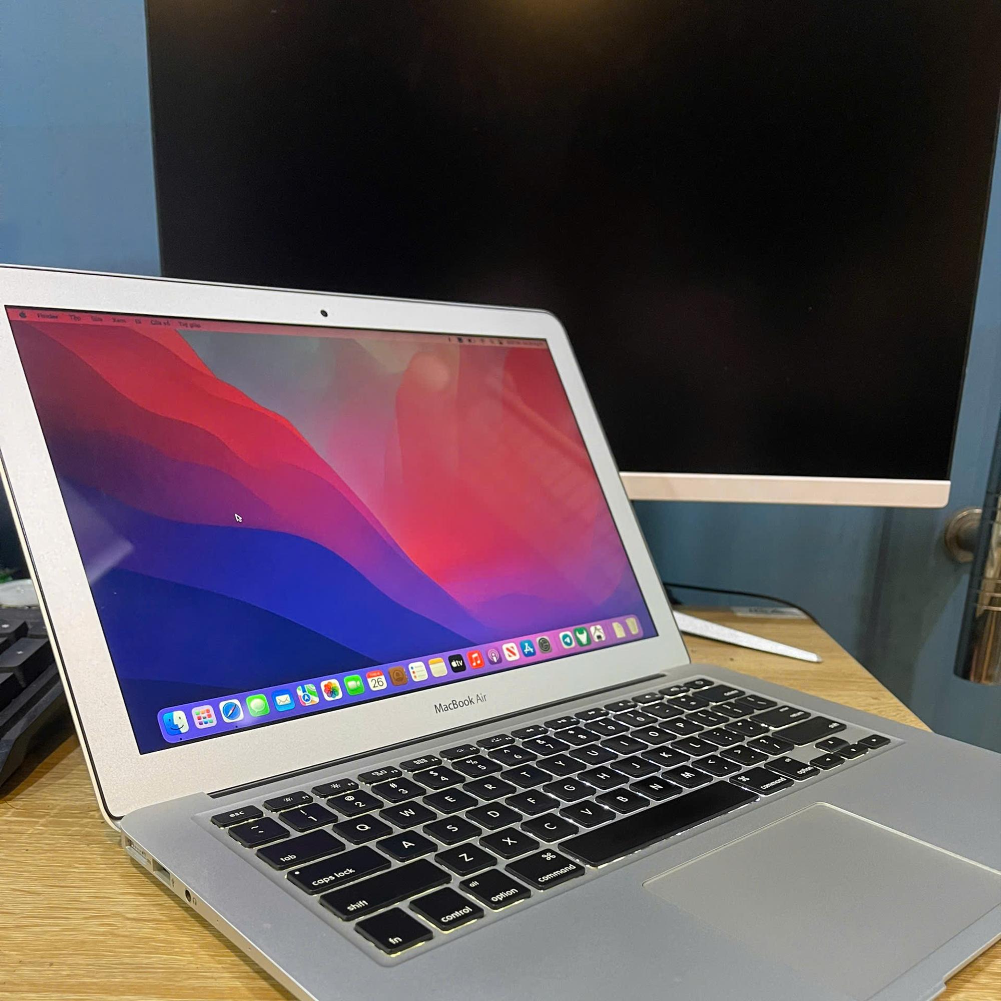 MacBook Air 2017 Core i5 Ram 8GB 128GB SSD Màn 13.3inch.-duoc-ban-tai-Vi Tính Kim Trân