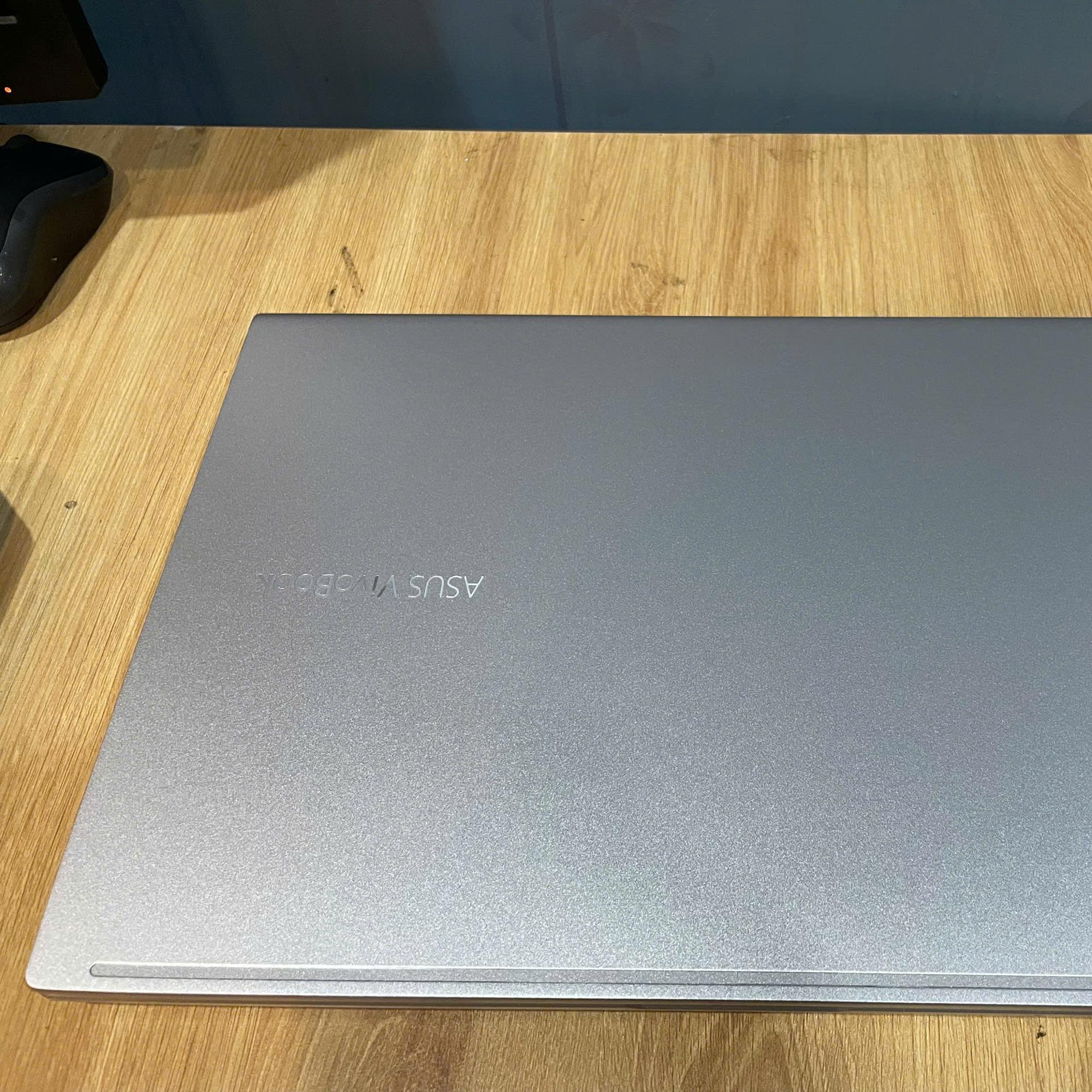 Laptop Asus i3 11th-duoc-ban-tai-Vi Tính Kim Trân