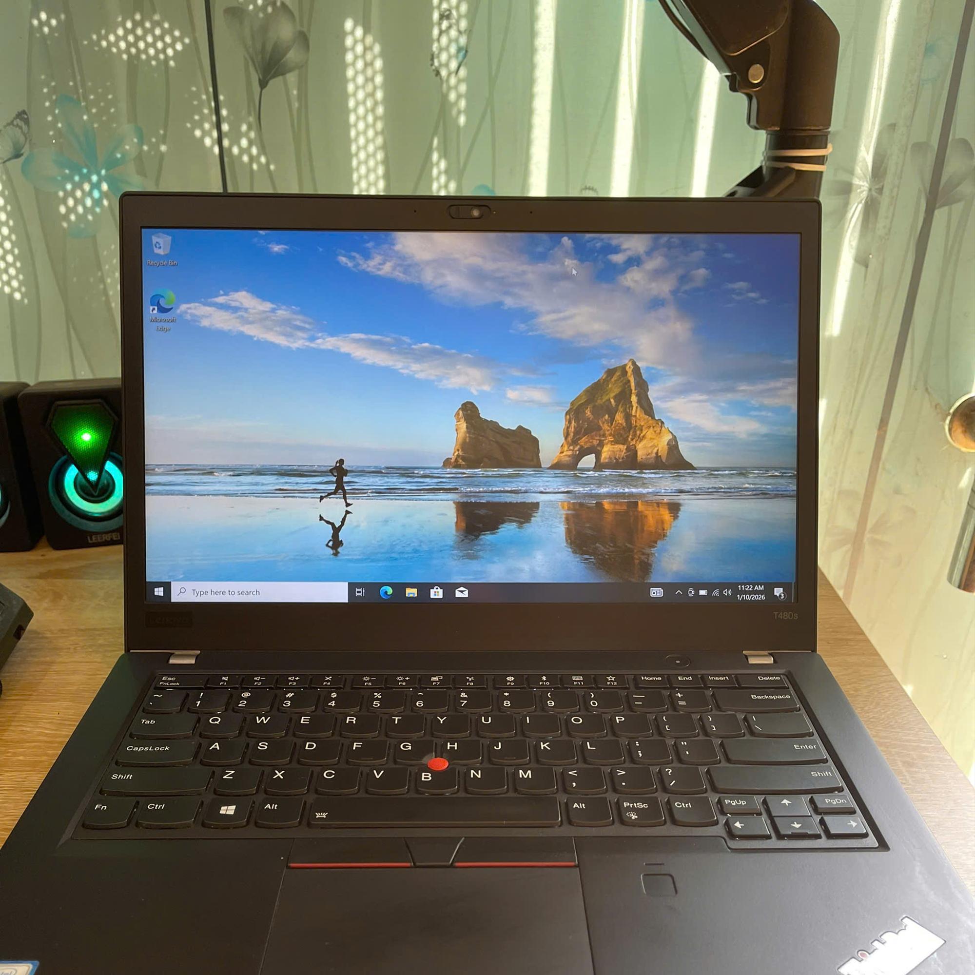 ThinkPad i7 8th Ram 8GB 256GB SSD Màn 14inch FHD -duoc-ban-tai-Vi Tính Kim Trân