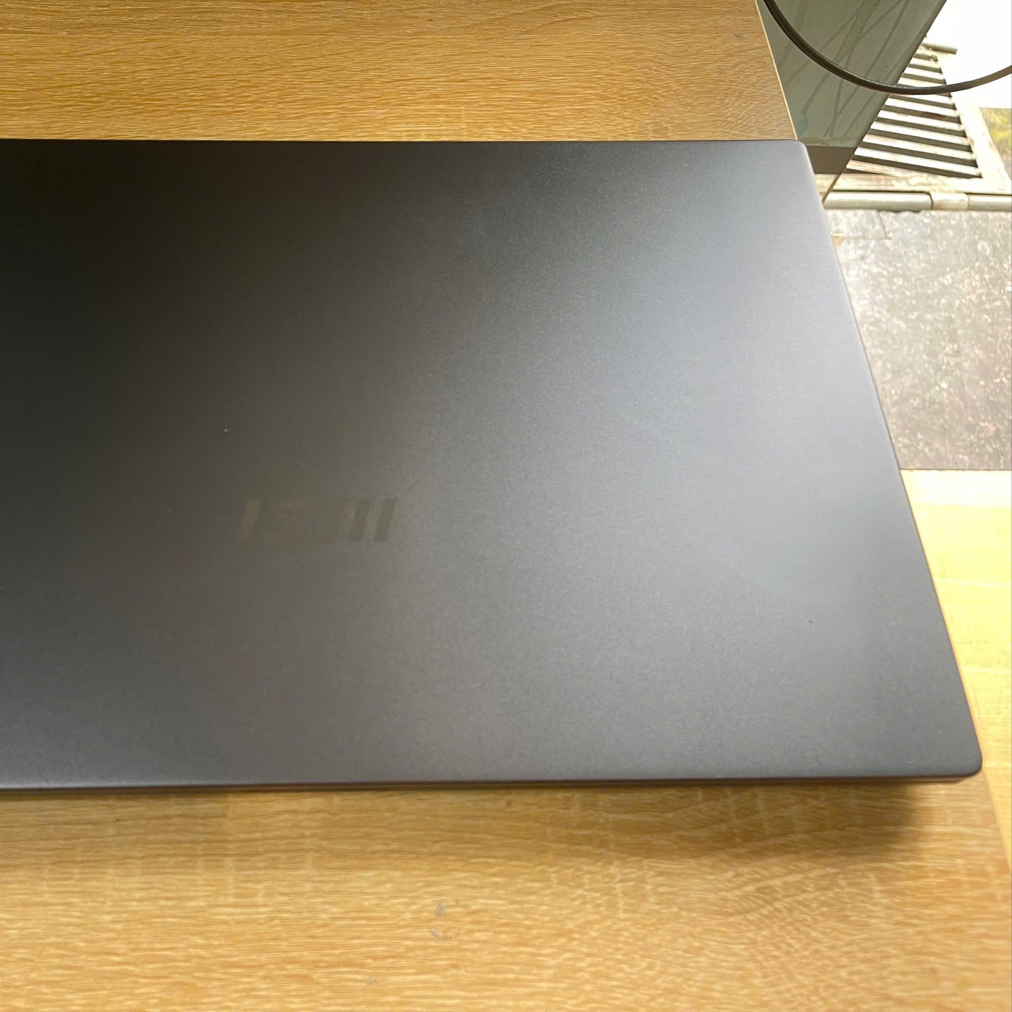 MSI Ryzen 5 5500U 8/512GB Màn 15.6inch FHD IPS-duoc-ban-tai-Vi Tính Kim Trân