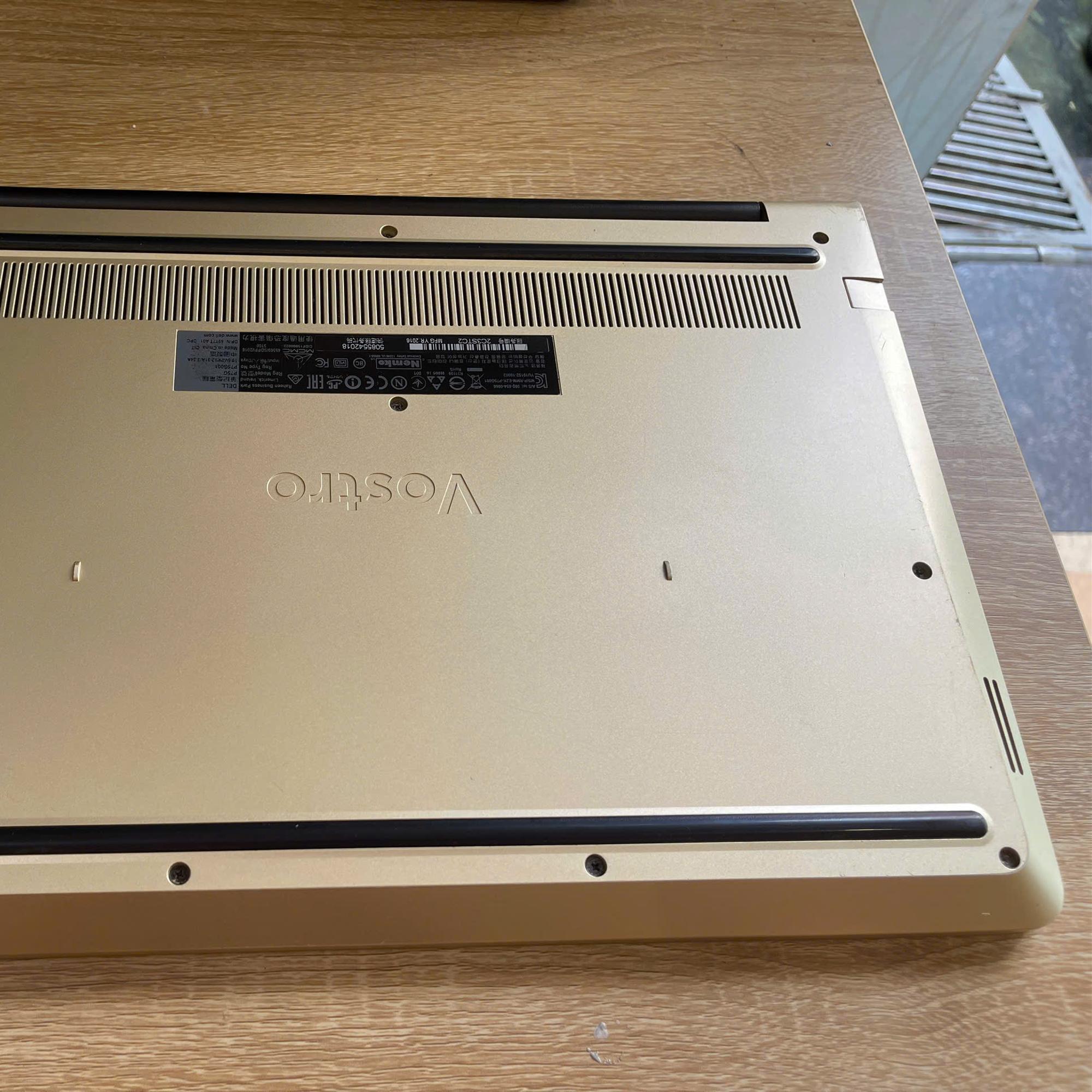 Dell i5 7th Ram 8GB 128GB SSD Màn 14inch-duoc-ban-tai-Vi Tính Kim Trân