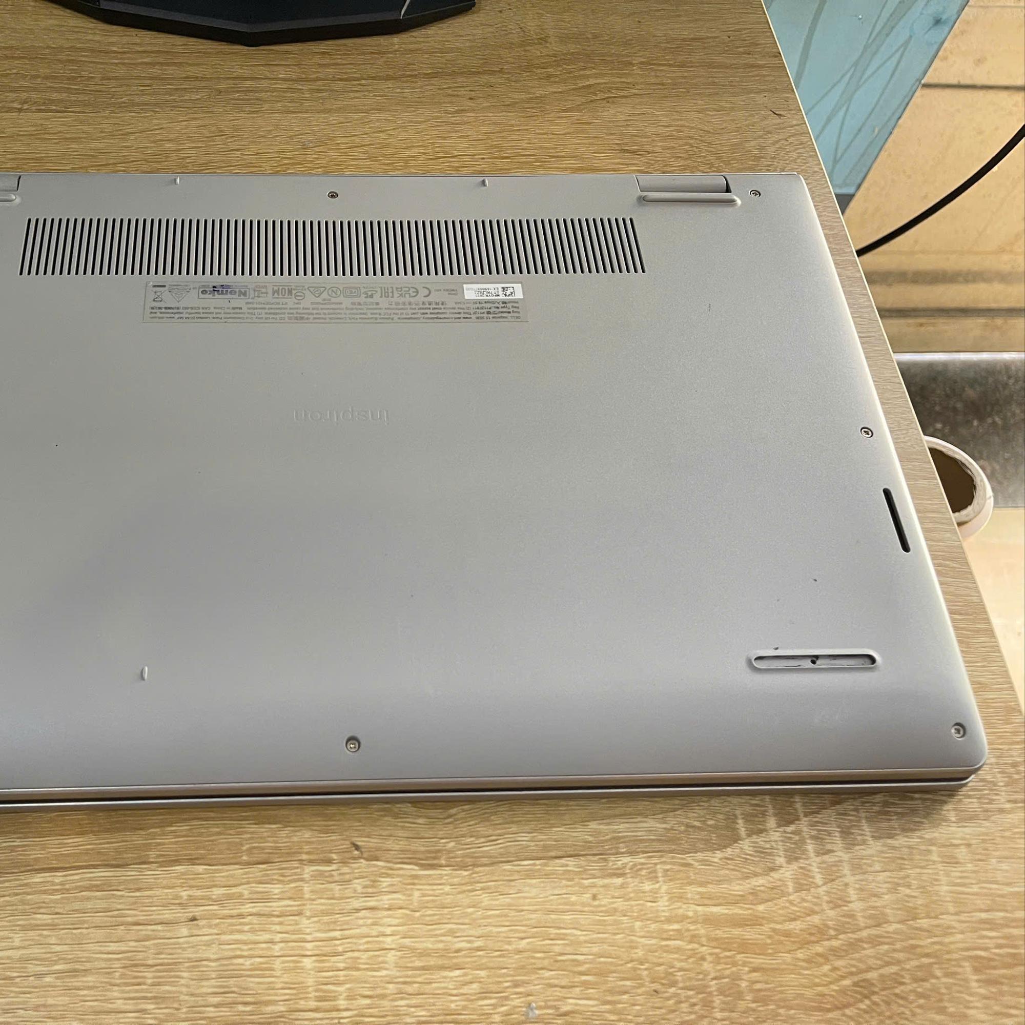 Dell i5 13th Ram 8GB 512GB SSD Card rời MX550 Màn15.6inch FHD 120hz-duoc-ban-tai-Vi Tính Kim Trân