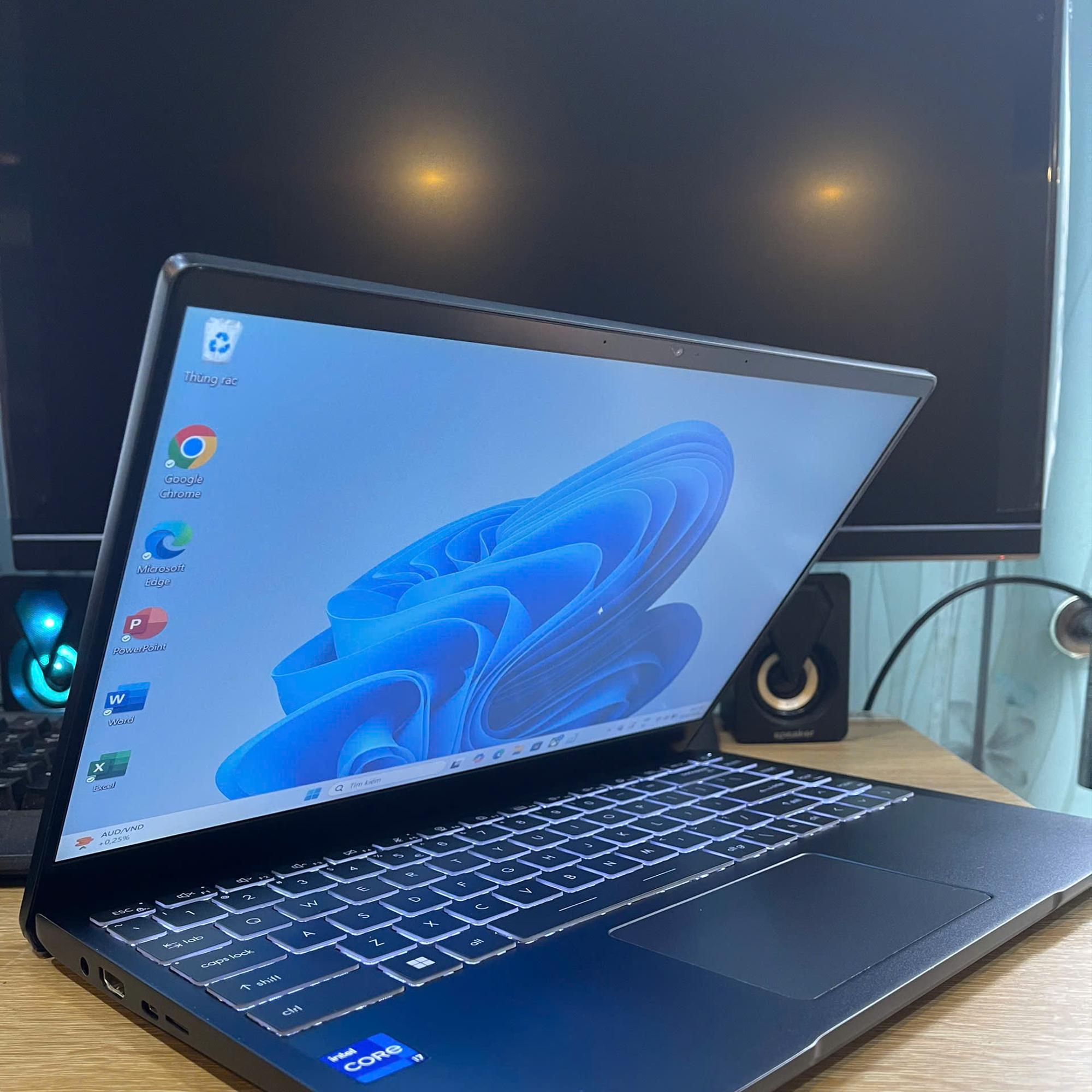 MSI i7 11th Ram 8GB 512GB SSD Màn 14inch FHD IPS.-duoc-ban-tai-Vi Tính Kim Trân