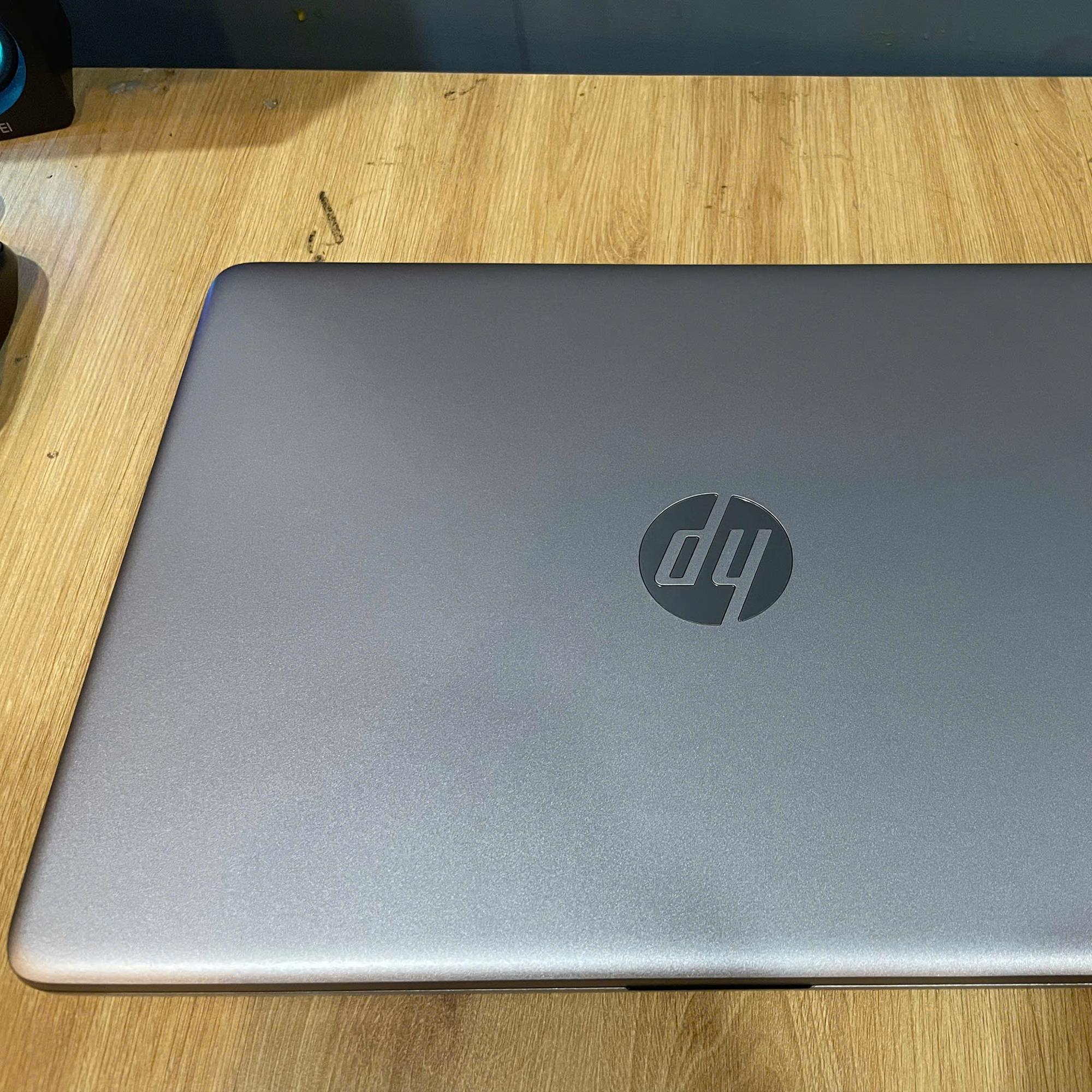 Laptop HP Ryzen 3 5300u Ram 8GB 512GB SSD Màn 14inch HD-duoc-ban-tai-Vi Tính Kim Trân