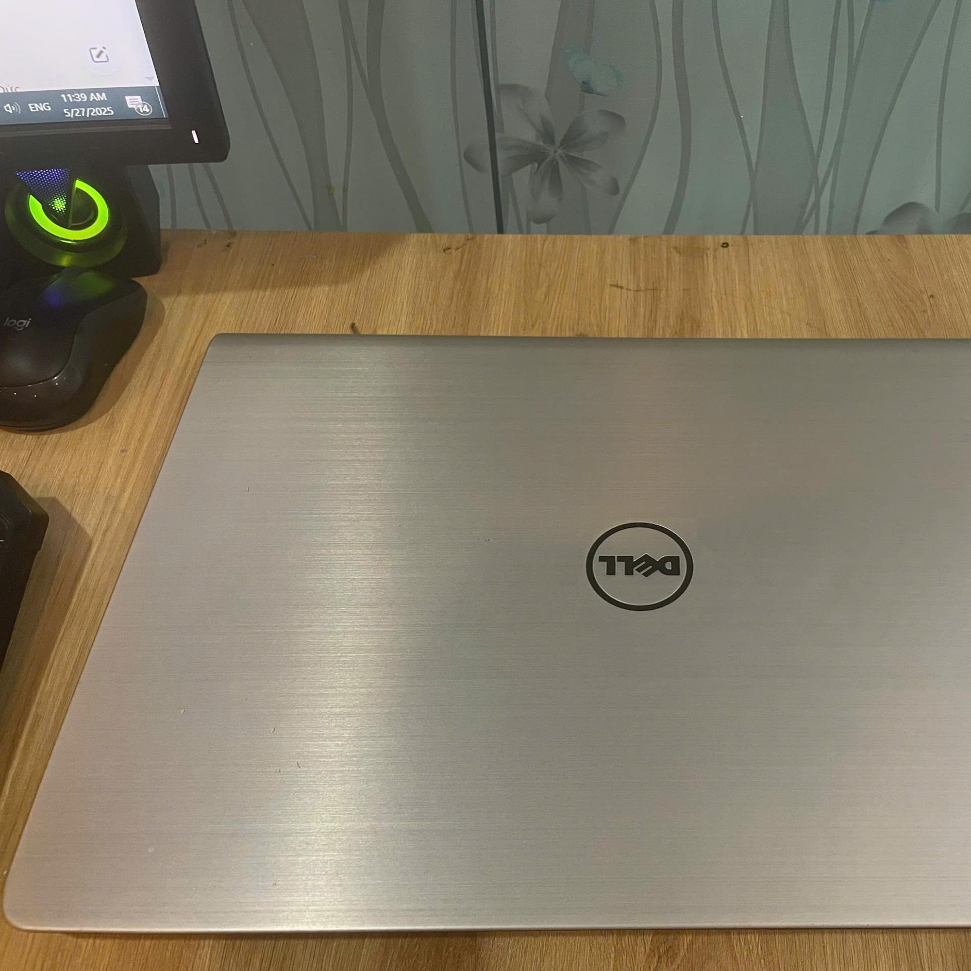 Laptop Dell i5 4th ram 8GB 256gb SSD CARD AMD Radeon R7 M250-duoc-ban-tai-Vi Tính Kim Trân