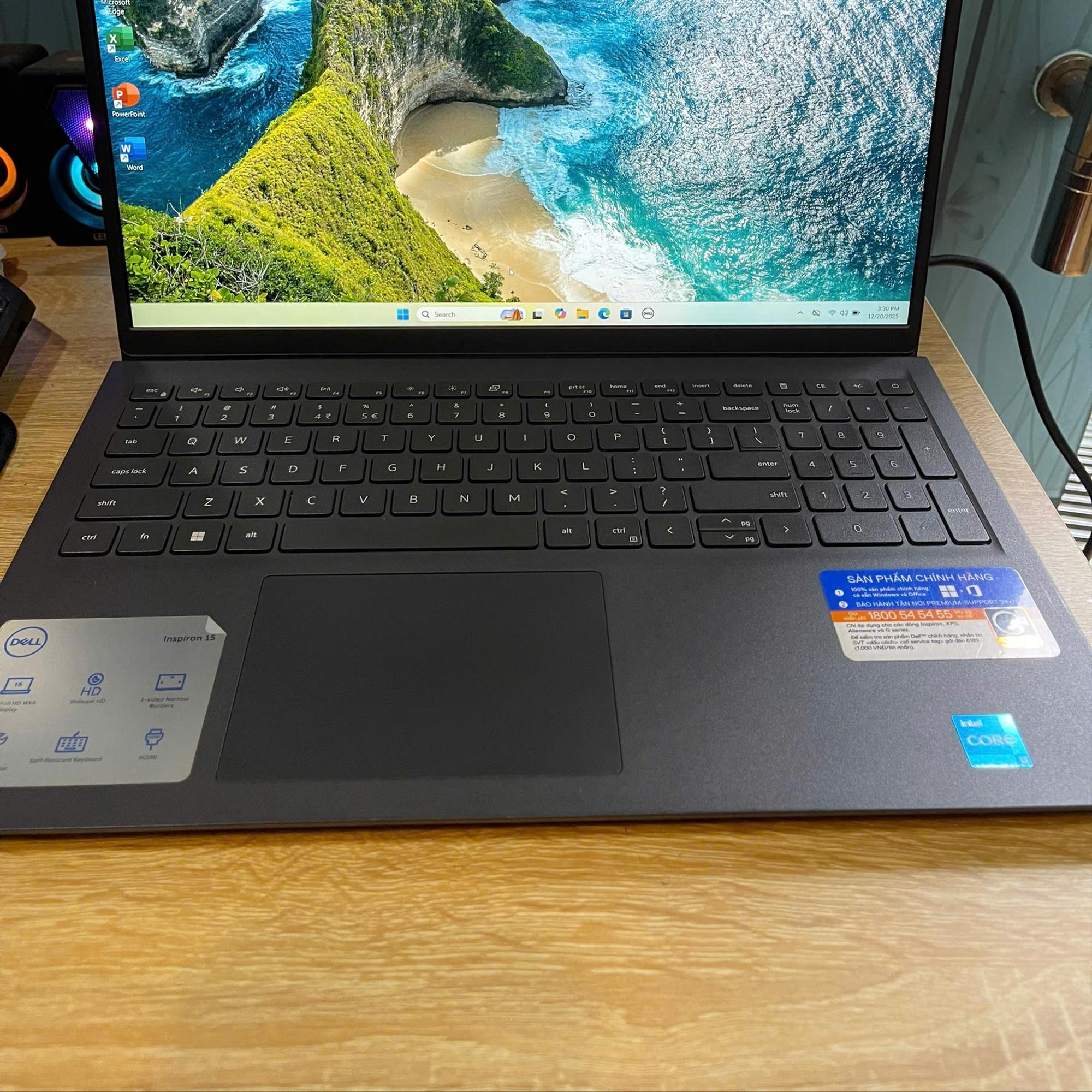 Dell i3 12th Ram 8GB 256GB SSD Màn 15.6inch FHD 120hz-duoc-ban-tai-Vi Tính Kim Trân