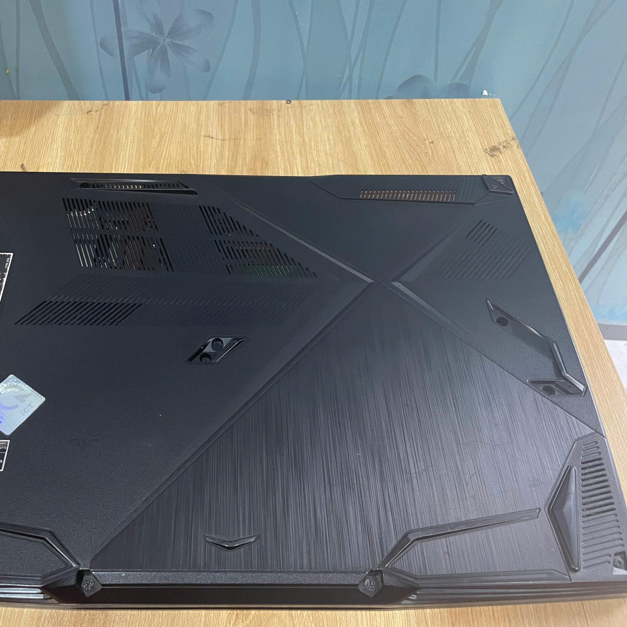 Laptop MSI Gaming i5 8th Ram 16GB 256GB SSD card GTX 1050Ti Màn 15.6inch FHD-duoc-ban-tai-Vi Tính Kim Trân
