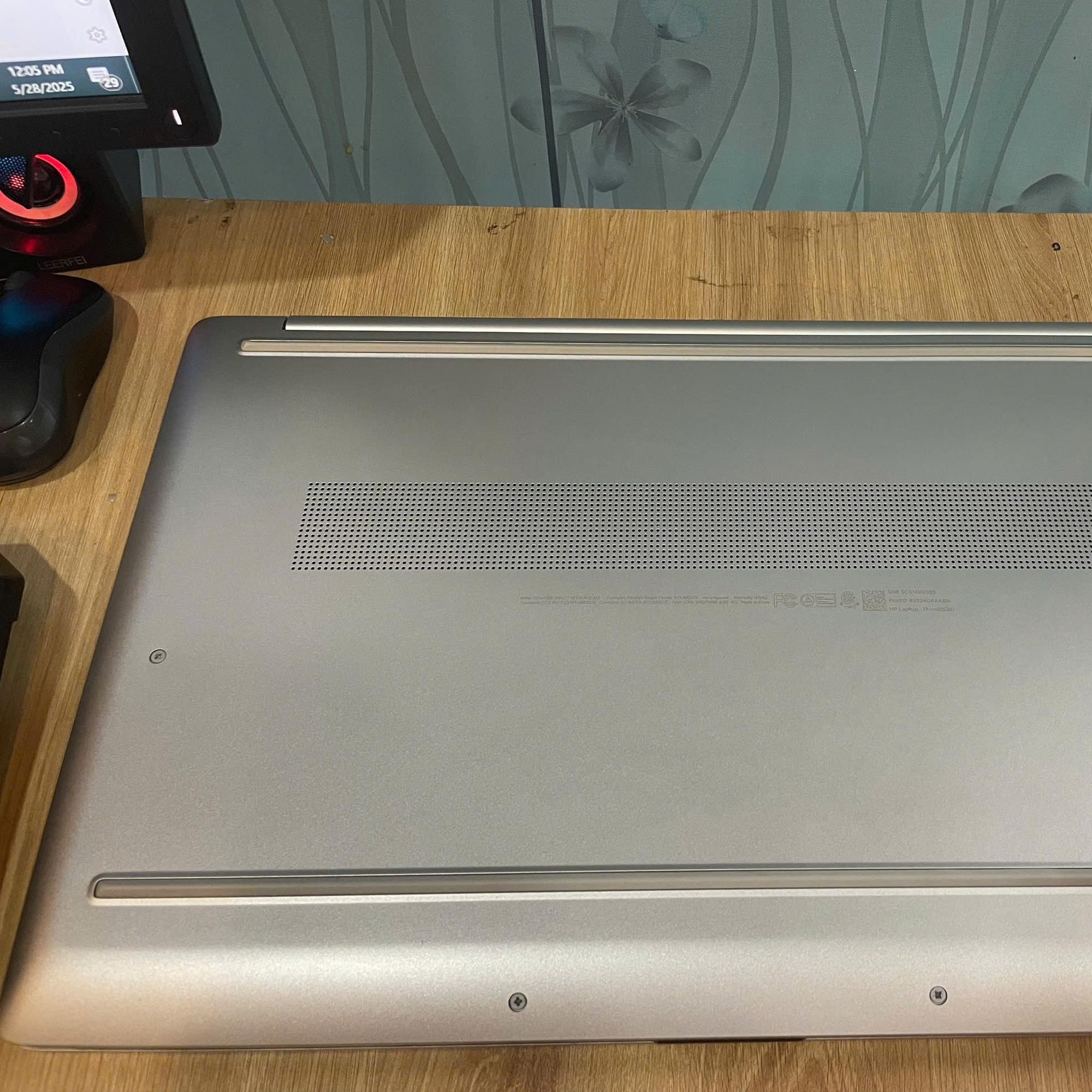 Laptop HP I5 11TH RAM 8GB 512GB SSD MÀN 17INCH FHD IPS-duoc-ban-tai-Vi Tính Kim Trân