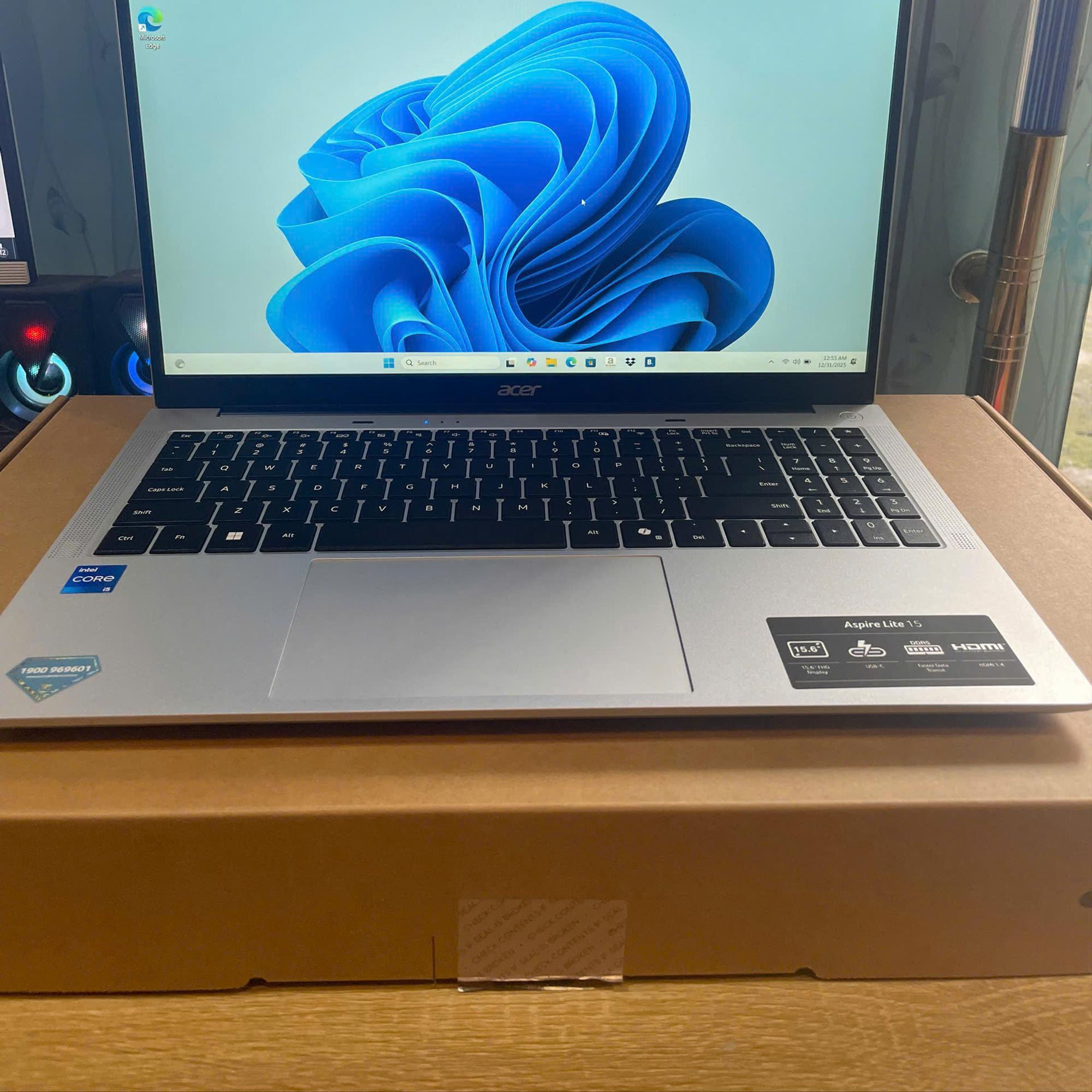 Acer i5 13th Ram 16GB 512GB SSD Màn 15.6inch FHD IPS Máy New-duoc-ban-tai-Vi Tính Kim Trân