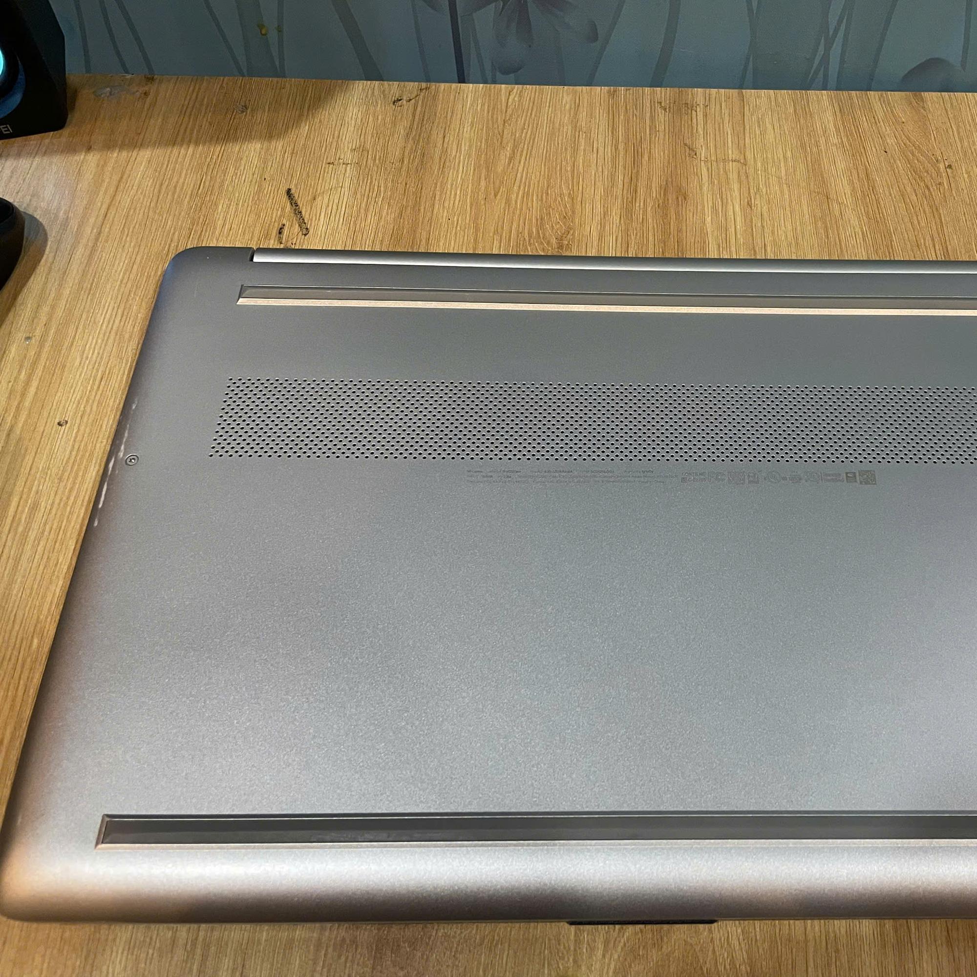 Laptop HP Ryzen 5 5500u Ram 8GB 512GB SSD Màn 15.6inch FHD-duoc-ban-tai-Vi Tính Kim Trân