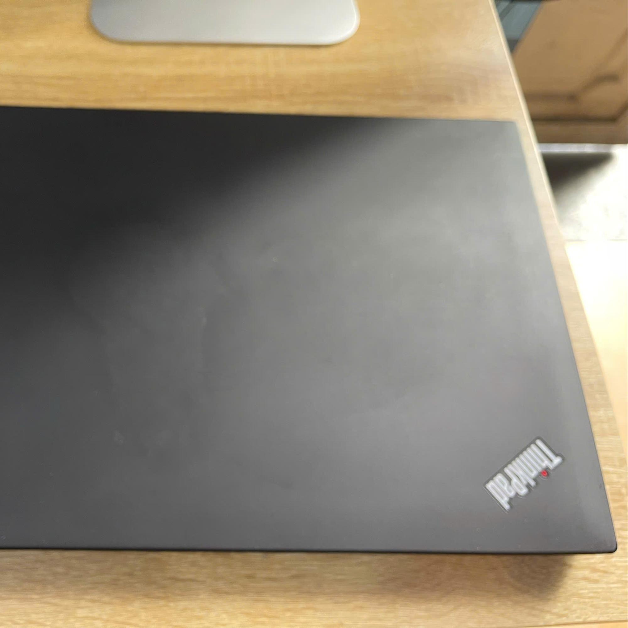 Thinkpad i5 8th Ram 8GB 256GB SSD Màn hình 14inch-duoc-ban-tai-Vi Tính Kim Trân