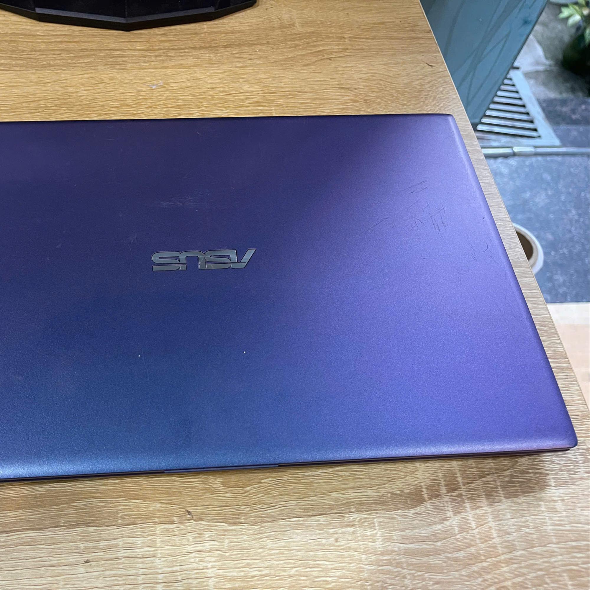 Asus i3 8th Ram 8GB 128GB SSD Màn hình 14inch FHD-duoc-ban-tai-Vi Tính Kim Trân