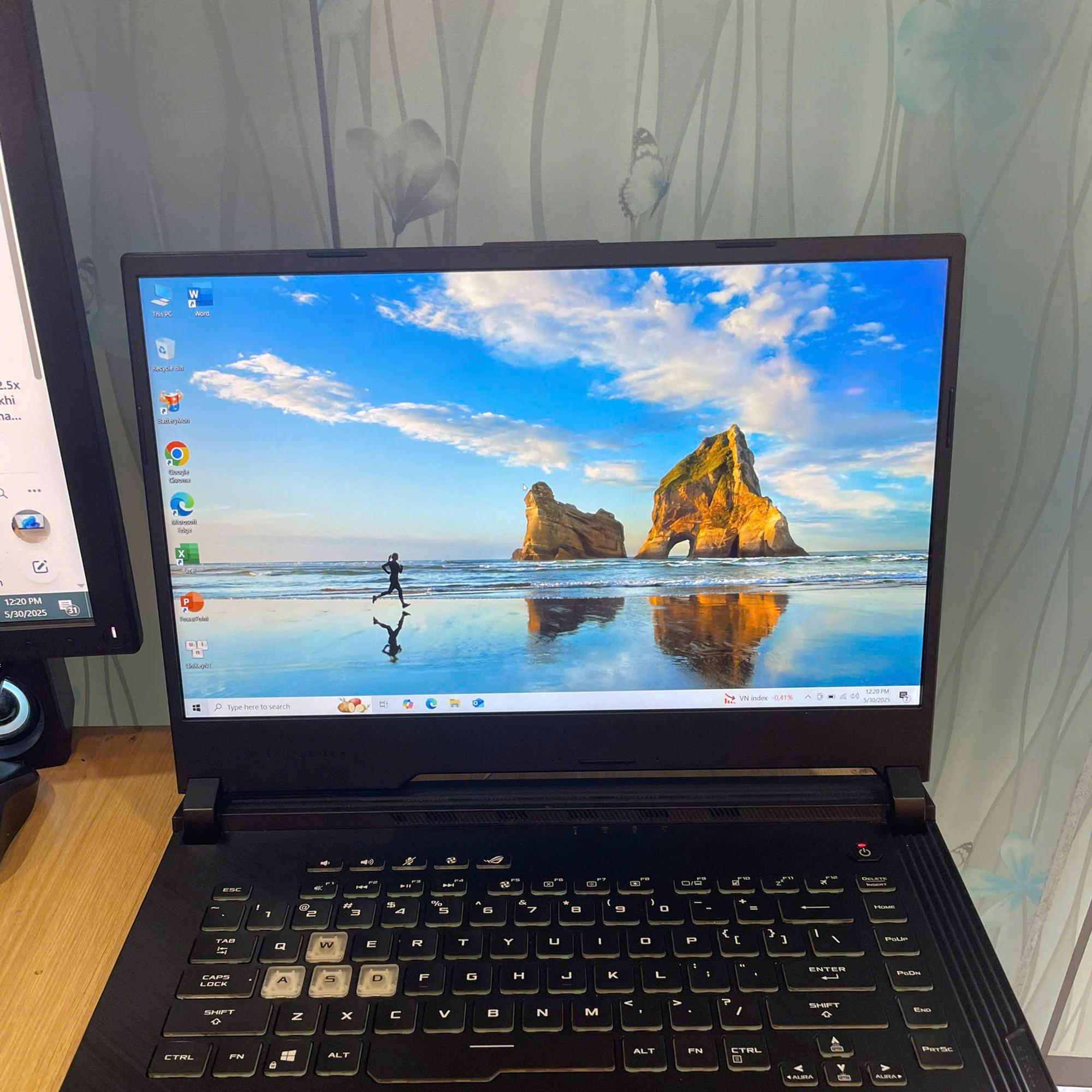 Asus ROG STRIX I7 9Th Ram 16GB 512GB SSD CARD GTX 1650 MÀN 15.6INCH FHD 144HZ-duoc-ban-tai-Vi Tính Kim Trân