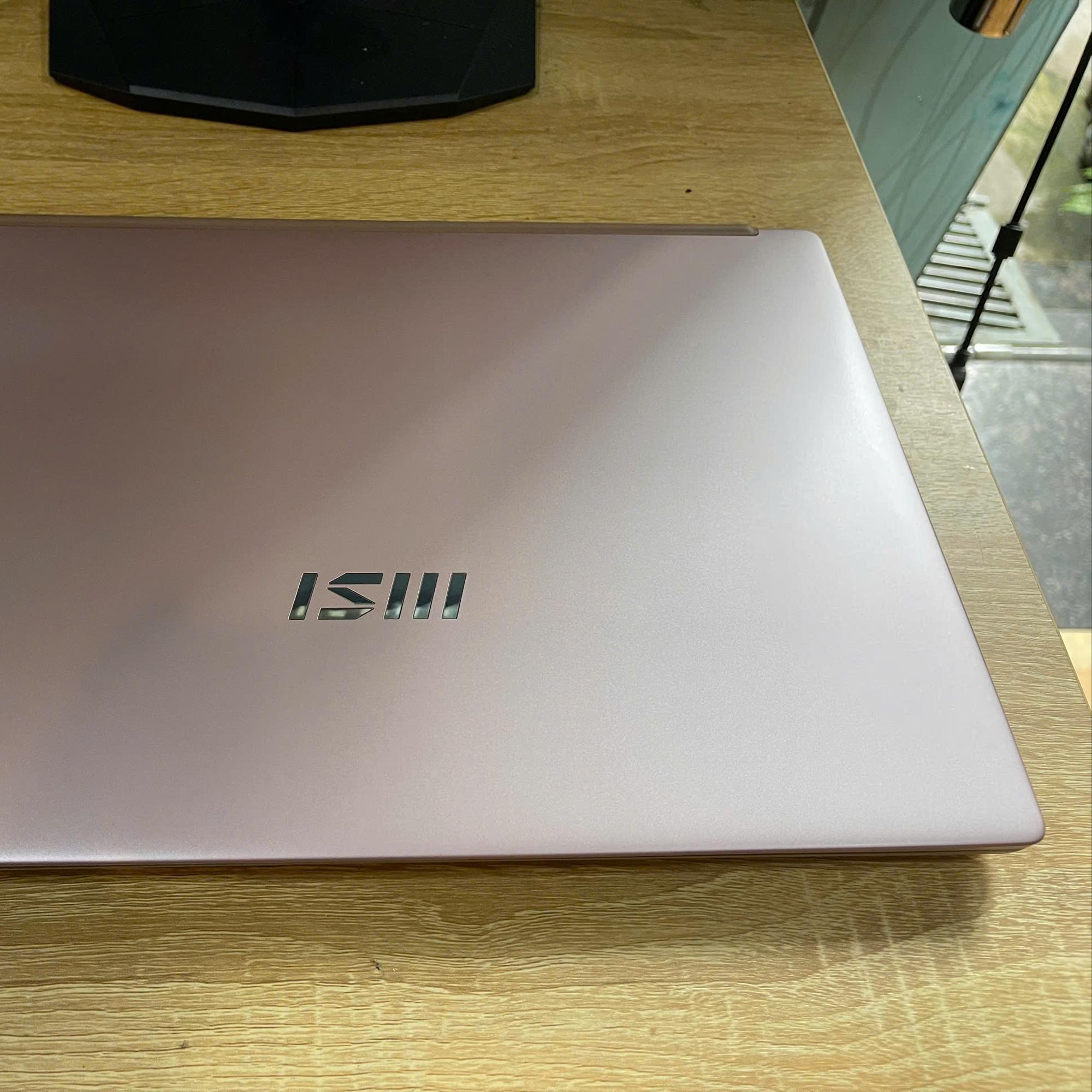 MSI i5 13th Ram 16GB 512GB SSD Màn 14inch FHD IPS-duoc-ban-tai-Vi Tính Kim Trân