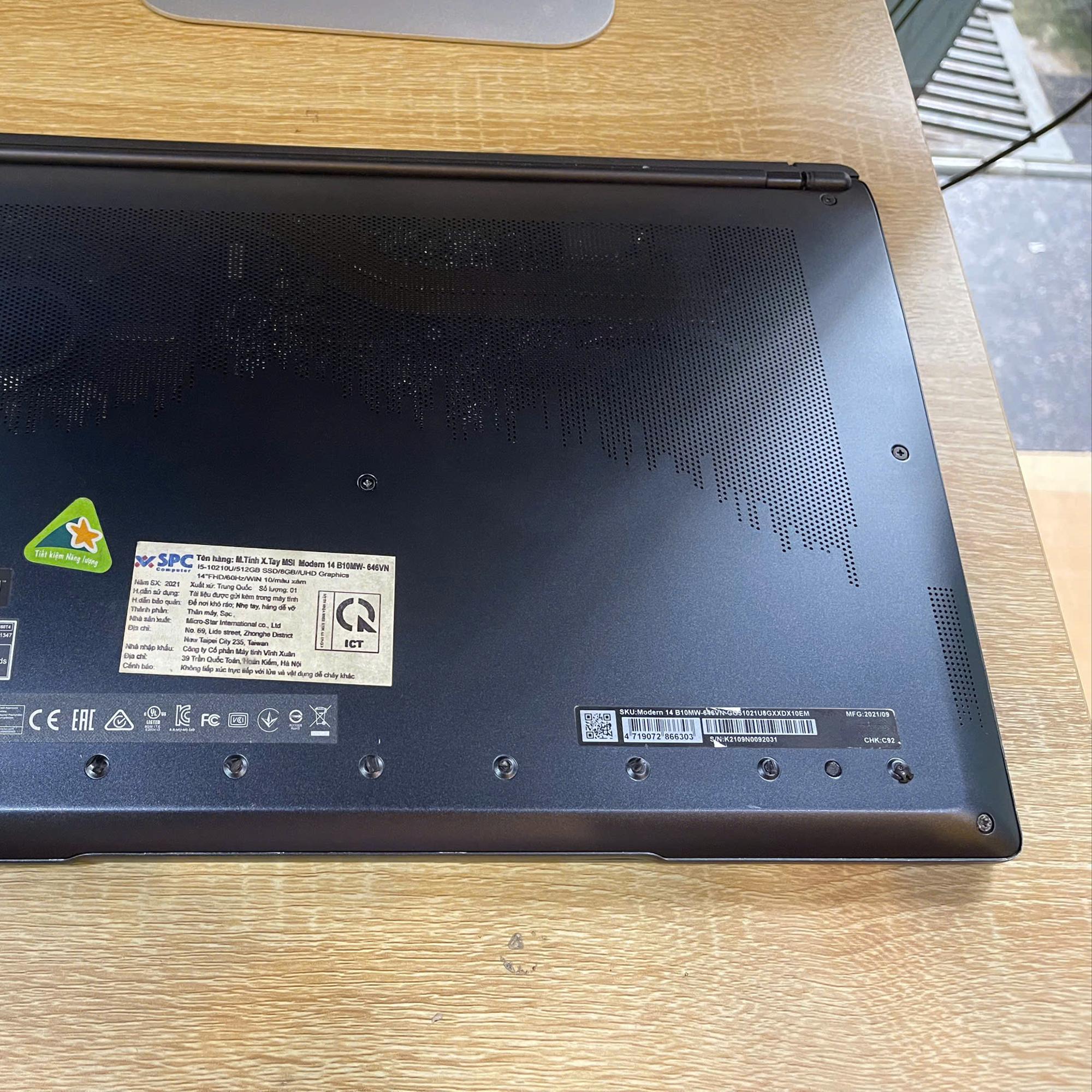 MSI i5 10th Ram 8GB 256GB SSD Màn 14inch FHD IPS-duoc-ban-tai-Vi Tính Kim Trân