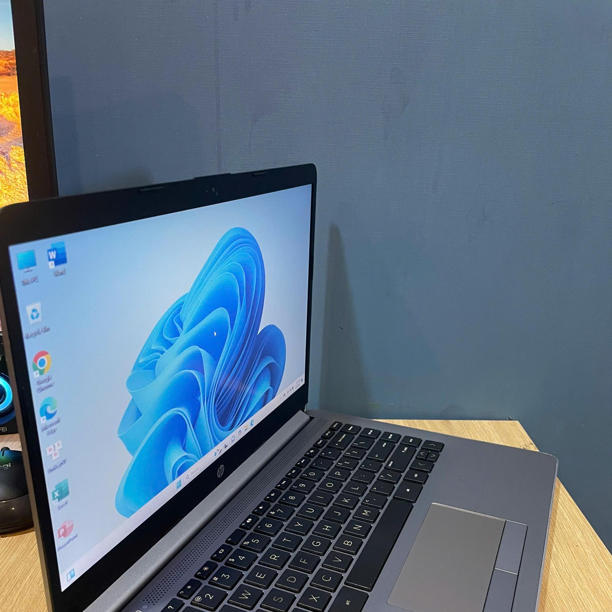 Laptop HP Ryzen 3 5300u Ram 8GB 512GB SSD Màn 14inch HD-duoc-ban-tai-Vi Tính Kim Trân