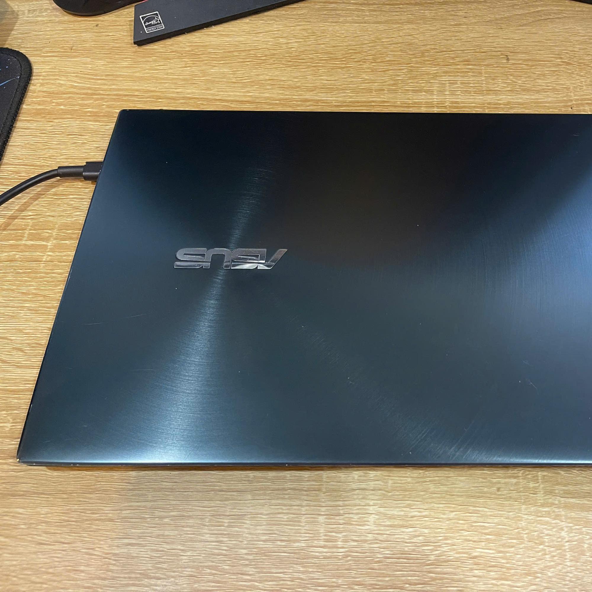 ASUS ZENBOOK i5 11th Ram 8GB 512GB SSD Màn hình 14inch FHD-duoc-ban-tai-Vi Tính Kim Trân