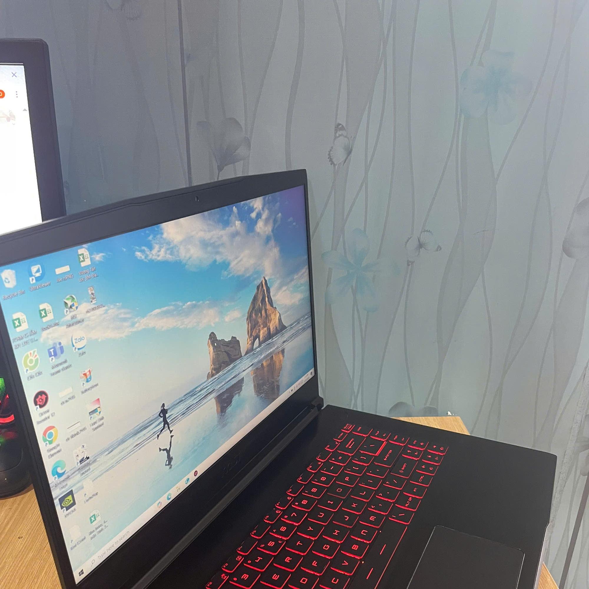 Laptop MSI Gaming i5 8th Ram 16GB 256GB SSD card GTX 1050Ti Màn 15.6inch FHD-duoc-ban-tai-Vi Tính Kim Trân