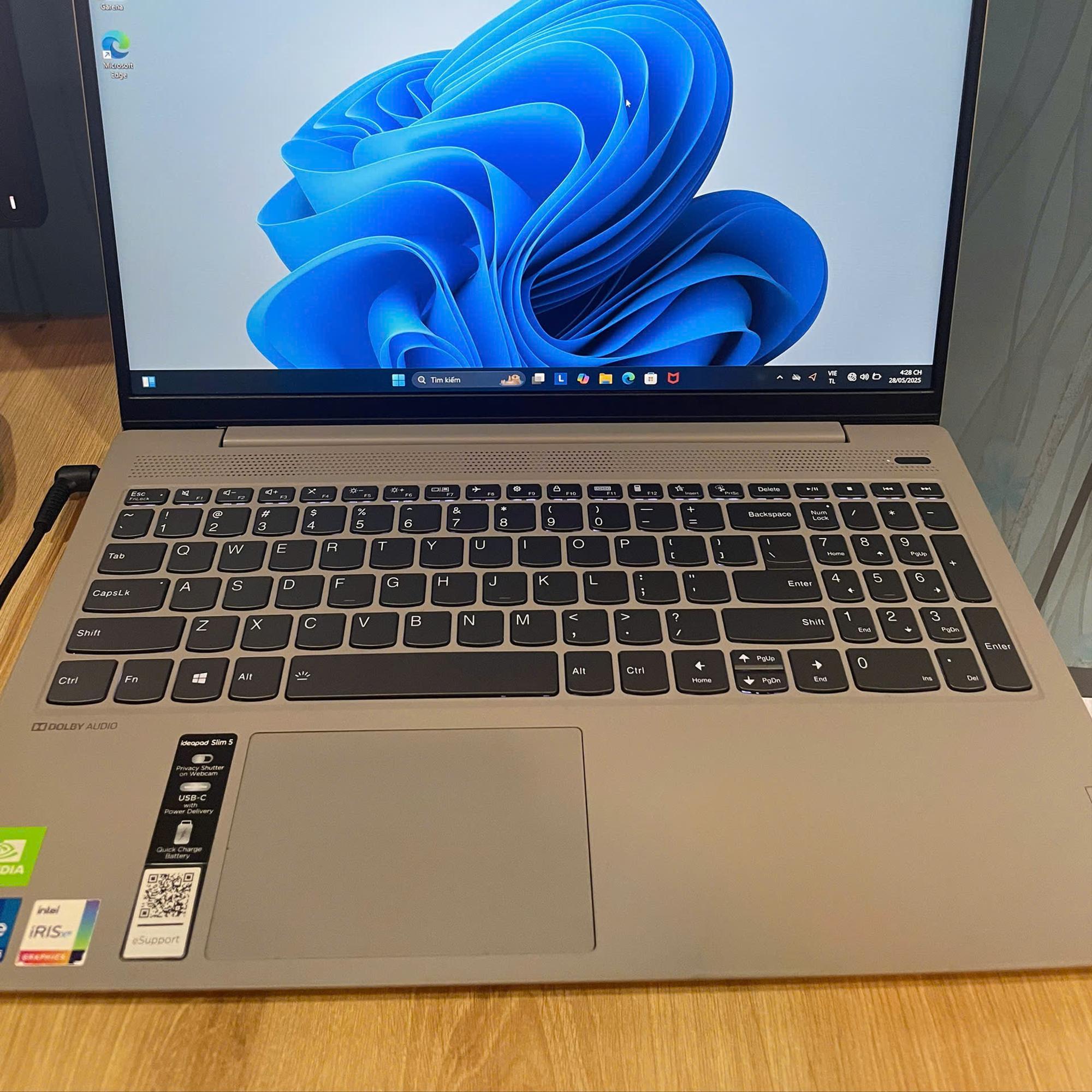 Laptop LENOVO I5 11th Ram 8GB 512GB SSD CARD RỜI MX450-duoc-ban-tai-Vi Tính Kim Trân