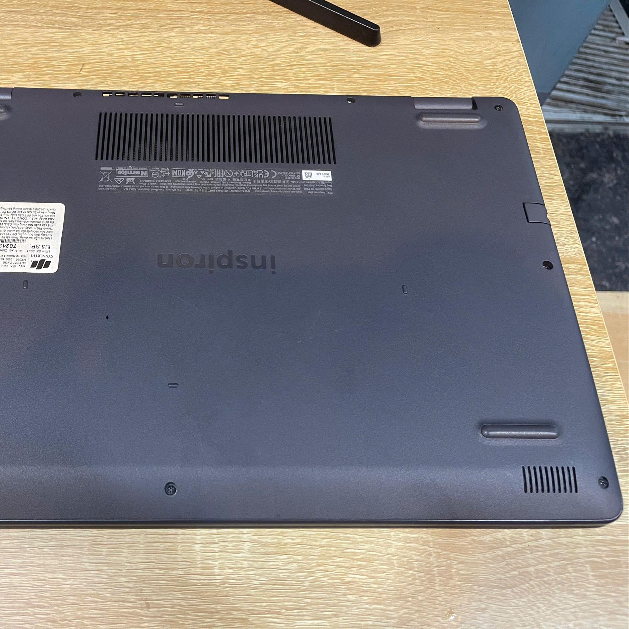 Dell i5 11th Ram 16GB Card MX330 Màn 15.6inch FHD -duoc-ban-tai-Vi Tính Kim Trân