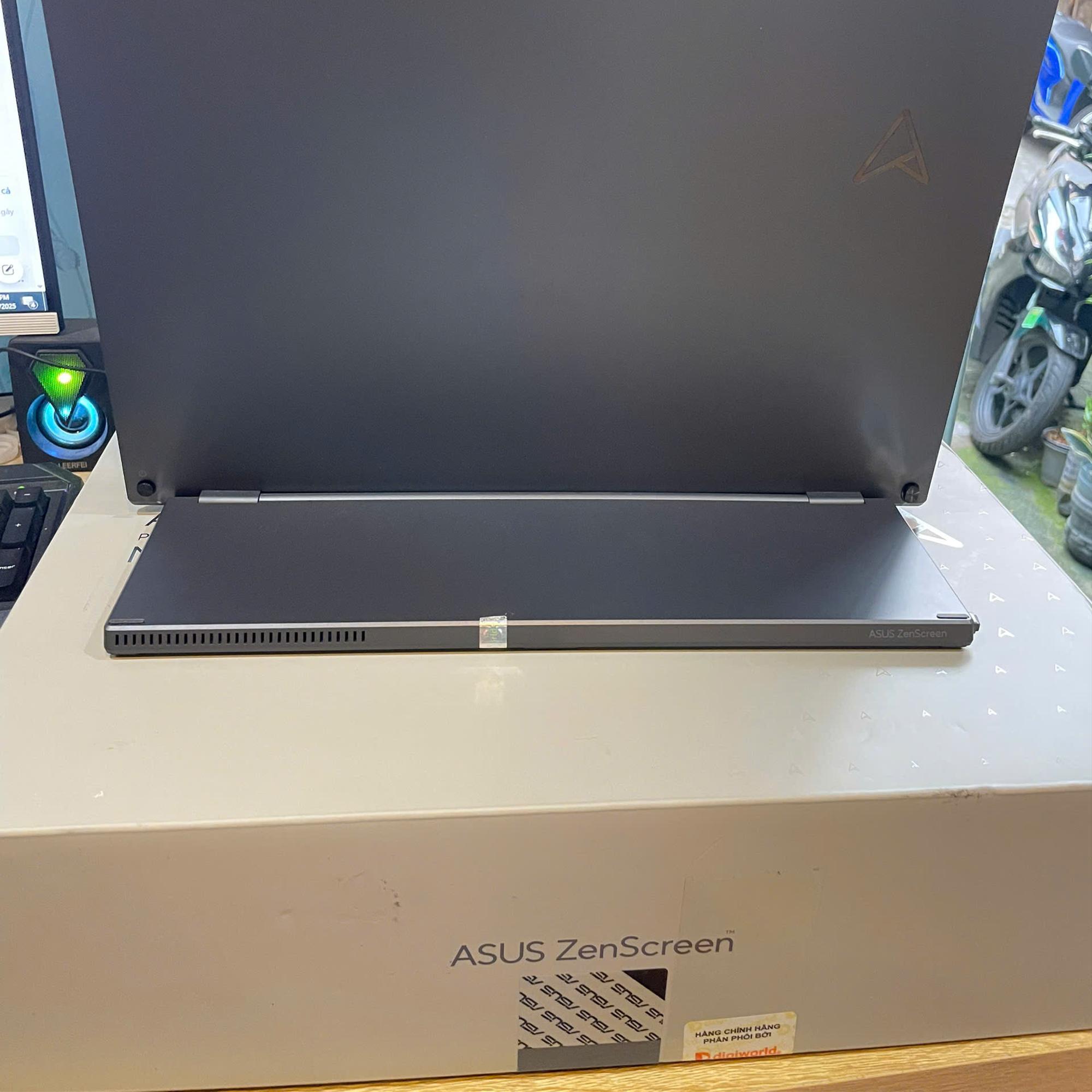 Màn Di Động Asus Zenbook 16inch 2K IPS 120hz Full Box Còn BH tới 10/2028-duoc-ban-tai-Vi Tính Kim Trân