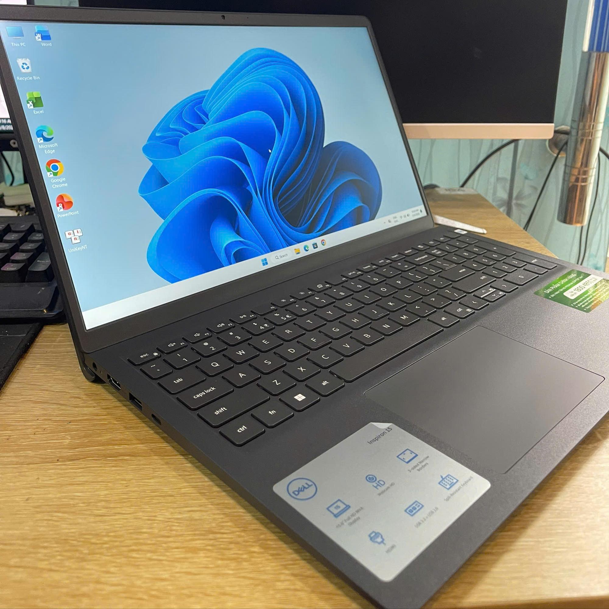Dell i7 13th Ram 16GB 512GB SSD Màn 15.6inch FHD 120hz. BH hãng 10/2026-duoc-ban-tai-Vi Tính Kim Trân