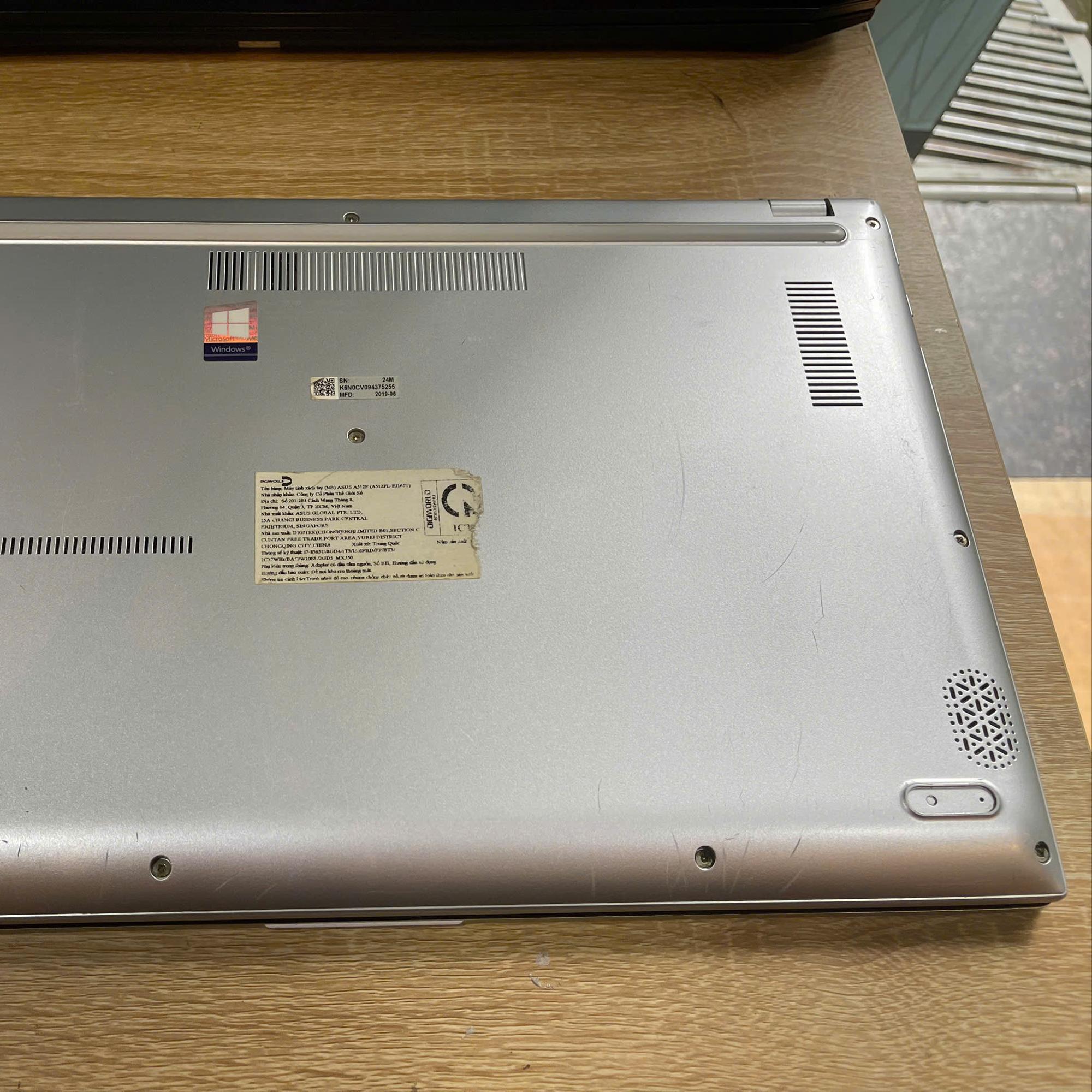 Asus i7 8th Ram 8GB 512GB SSD Card NVIDIA MX250 Màn 15.6inch FHD-duoc-ban-tai-Vi Tính Kim Trân