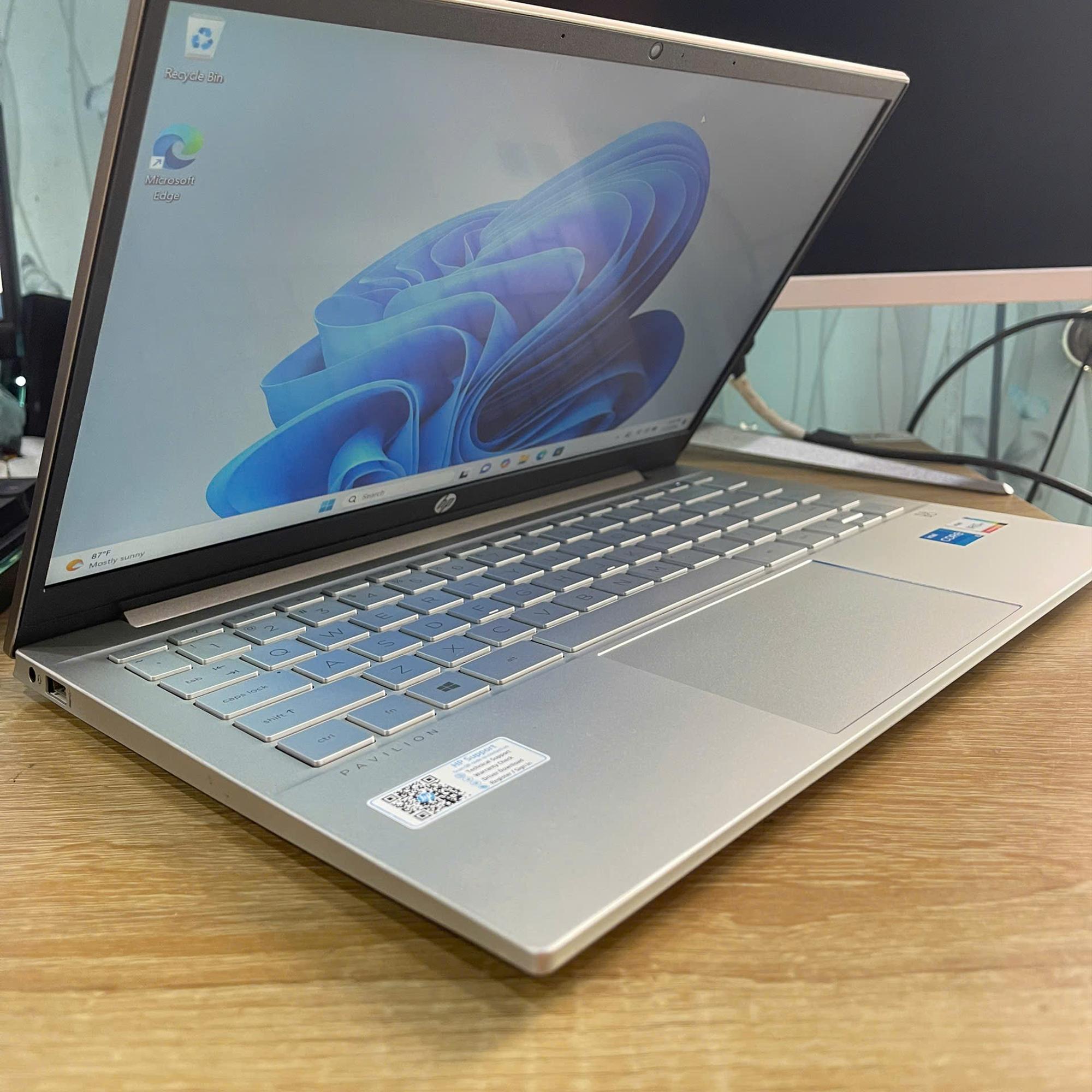 HP Pavilion i5 11th Ram 8GB 512GB SSD Màn 14inch FHD IPS-duoc-ban-tai-Vi Tính Kim Trân