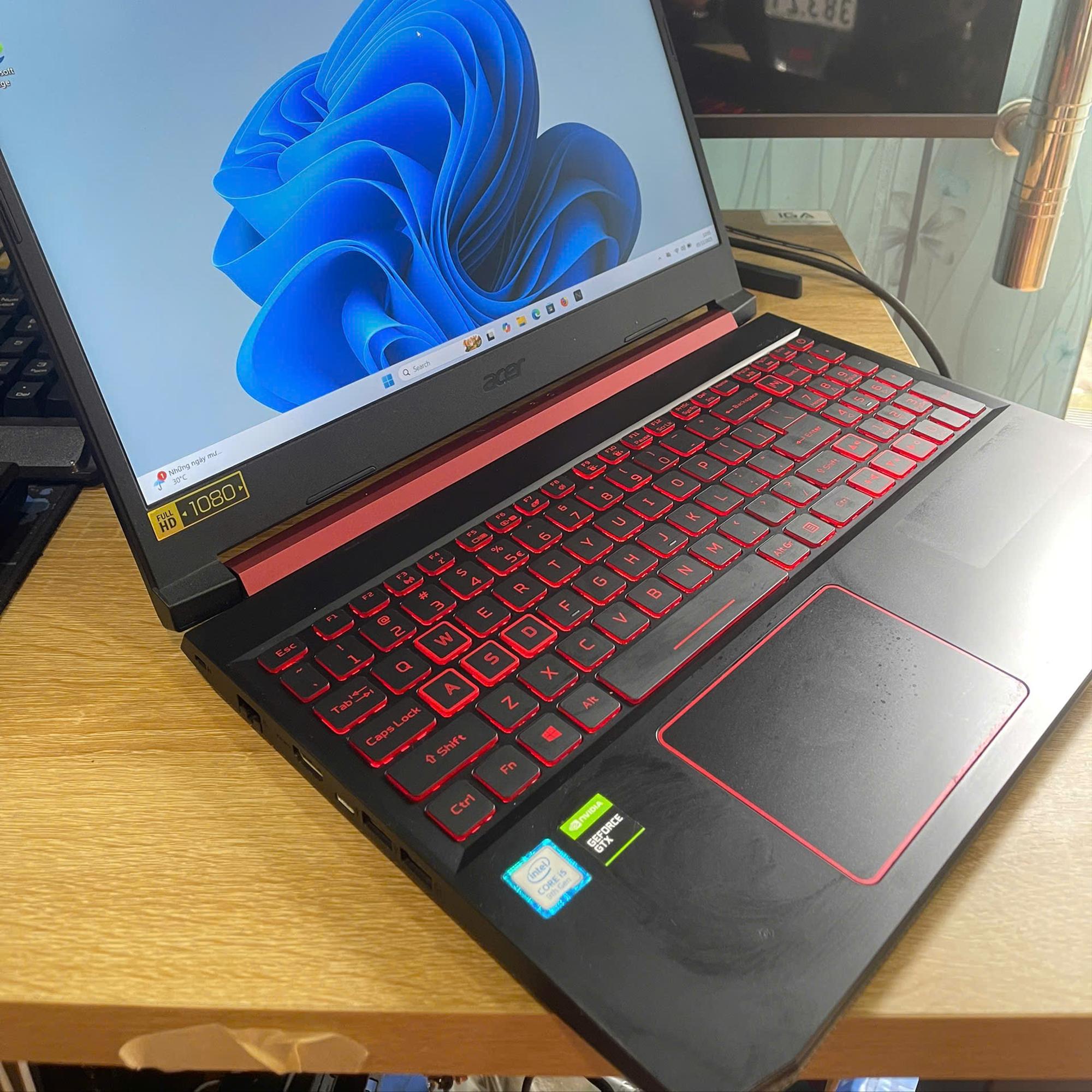 Acer i5 9th Ram 8GB 256GB SSD Card GTX 1050 Màn 15.6inch FHD-duoc-ban-tai-Vi Tính Kim Trân