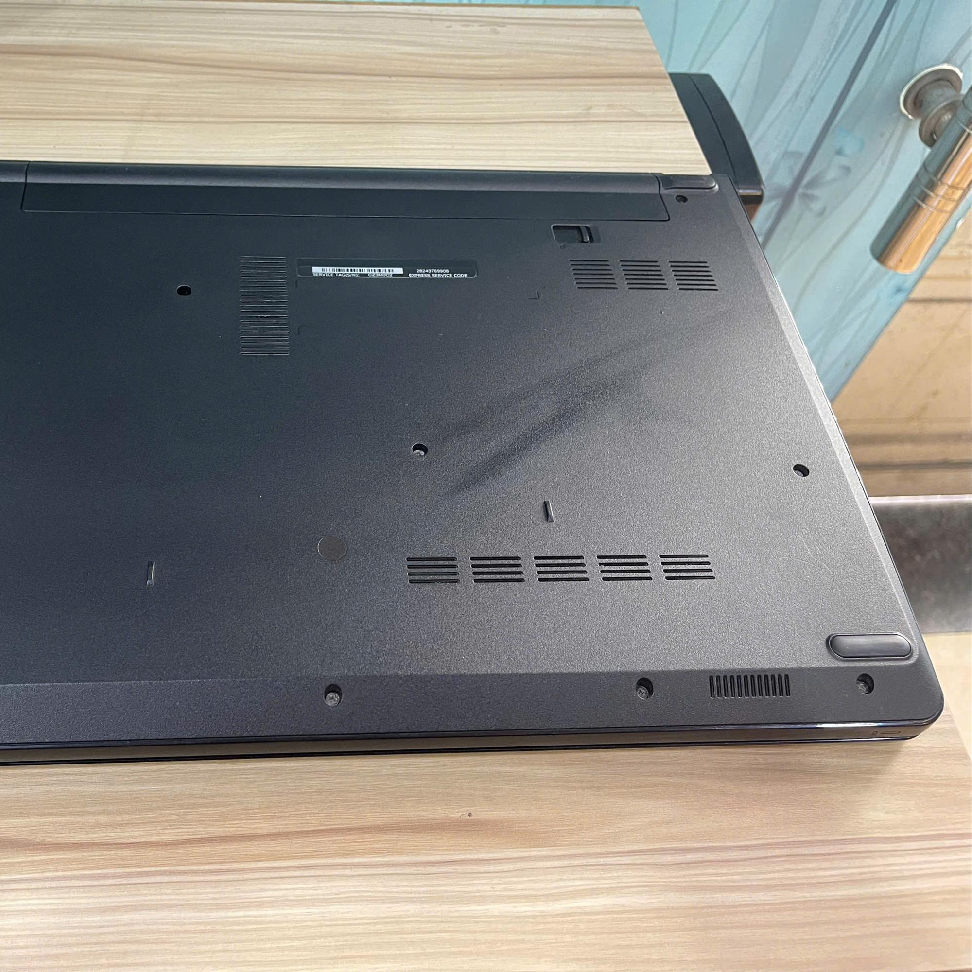 Dell i3 5th Ram 8GB 128GB SSD Màn 15.6inch-duoc-ban-tai-Vi Tính Kim Trân
