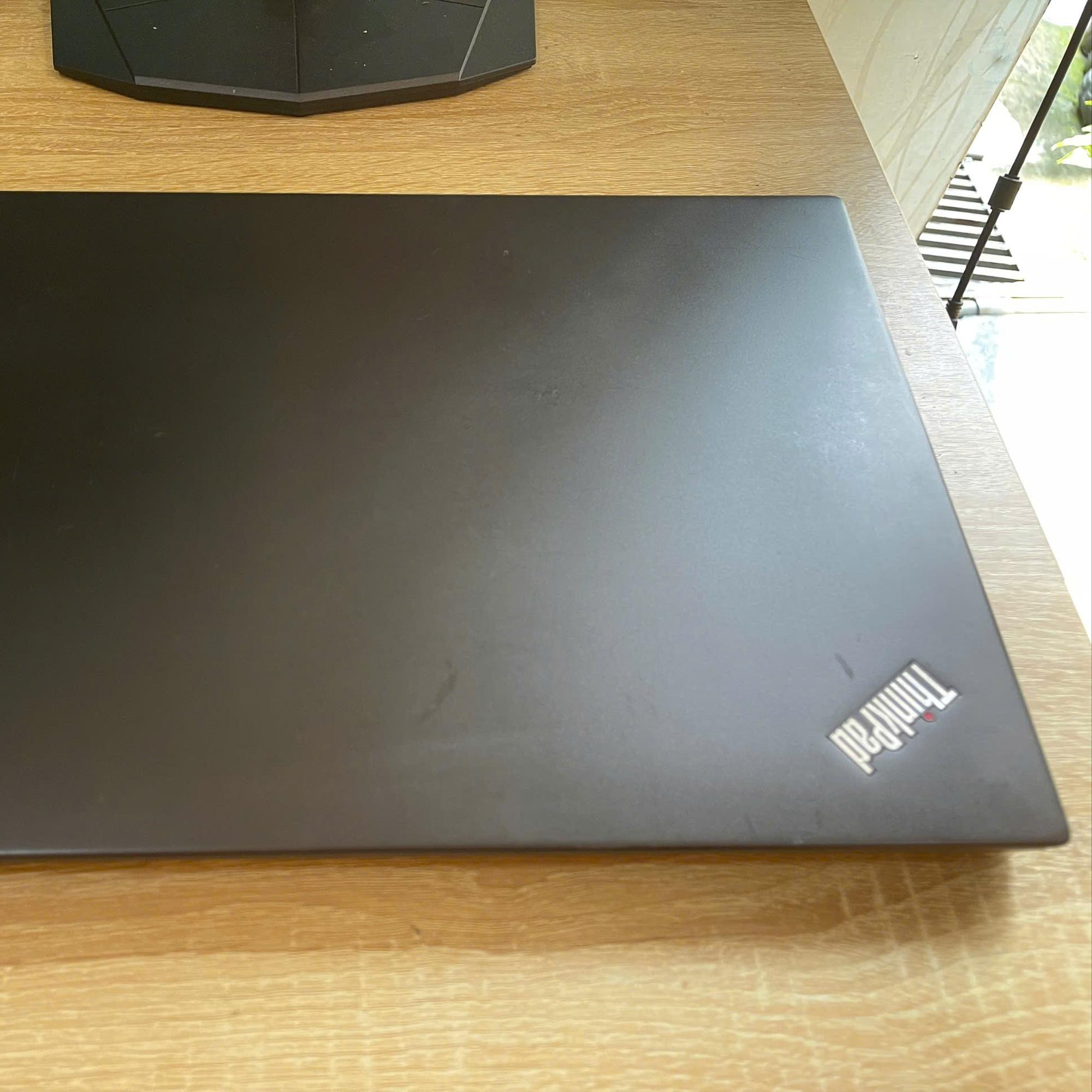 Thinkpad i5 8th Ram 8GB 128GB SSD Màn hình 14inch FHD IPS-duoc-ban-tai-Vi Tính Kim Trân