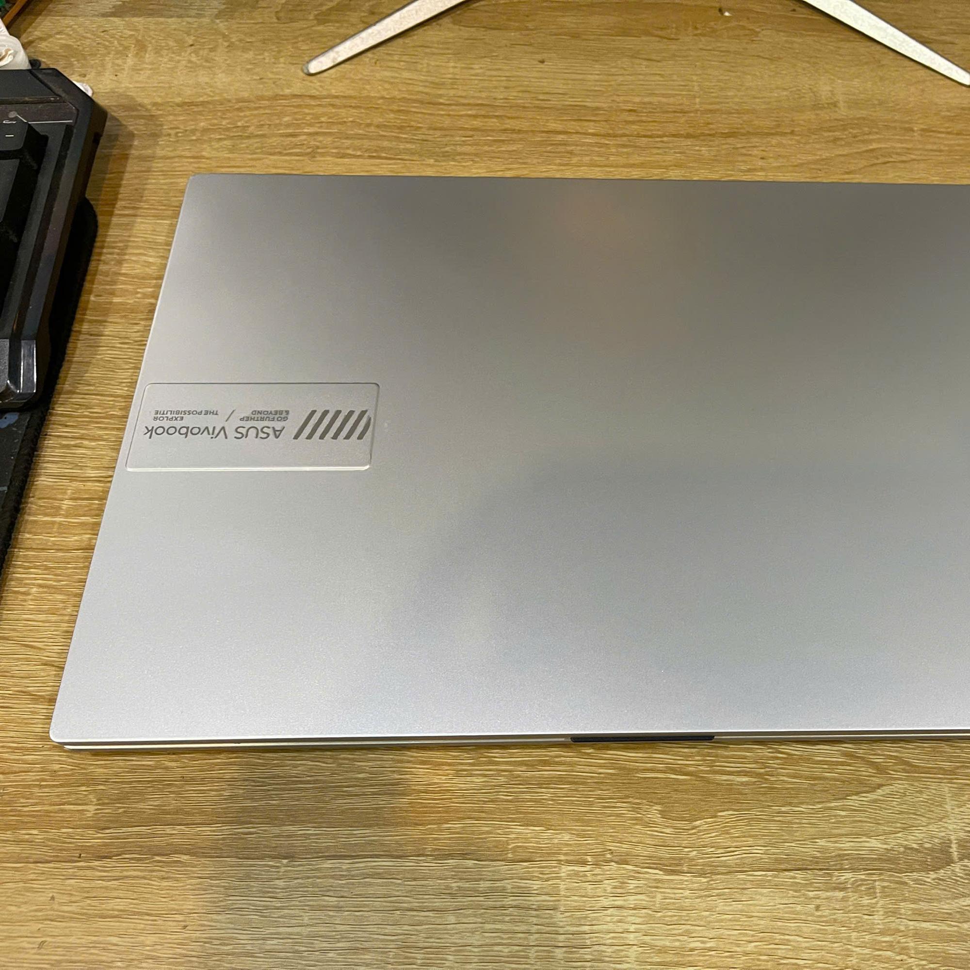 Asus Ryzen 5 7520u 16/512GB SSD Màn 15.6inch FHD-duoc-ban-tai-Vi Tính Kim Trân