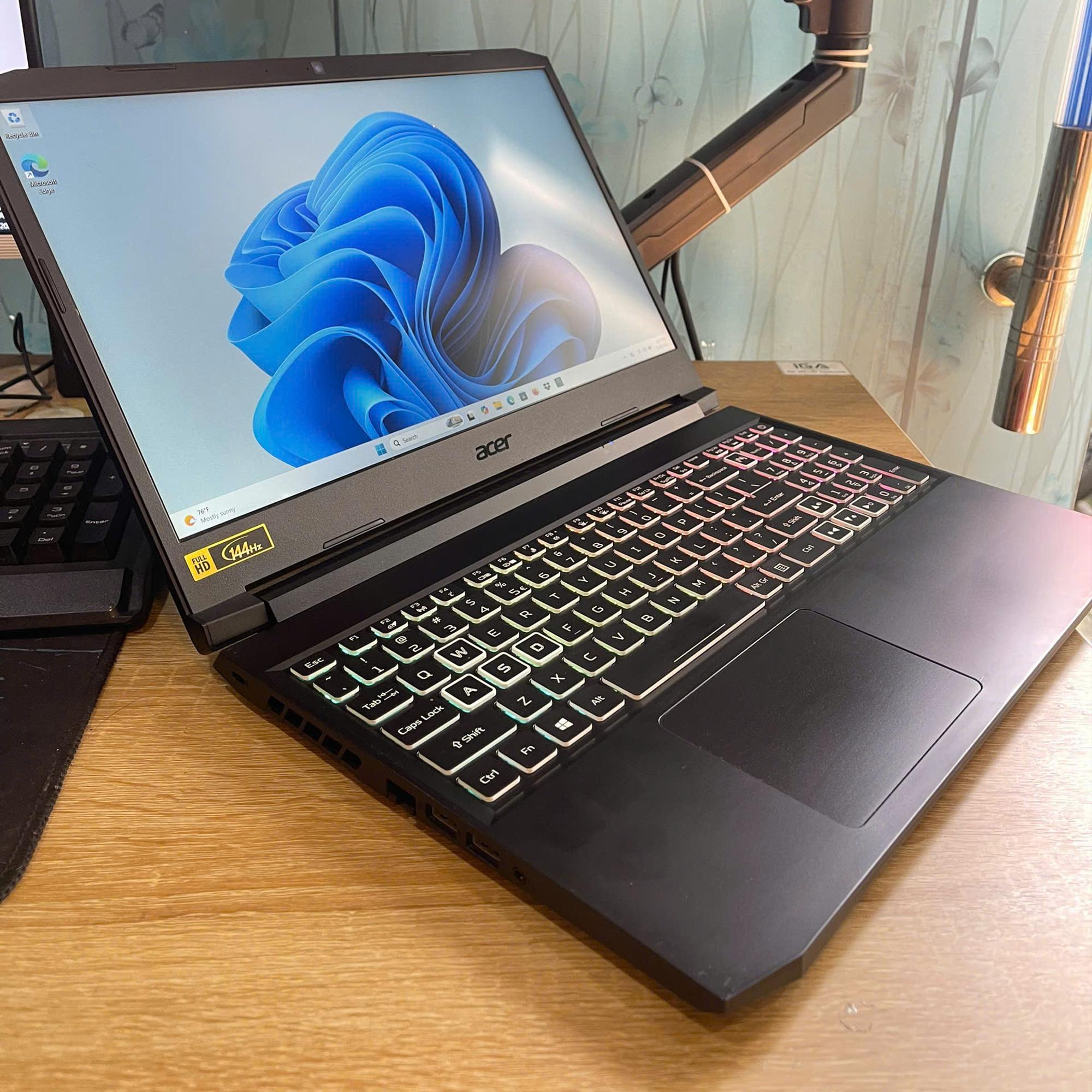 Acer Nitro i5 11th Ram 16GB Card RTX 3050 Màn 15.6inch FHD 144Hz-duoc-ban-tai-Vi Tính Kim Trân